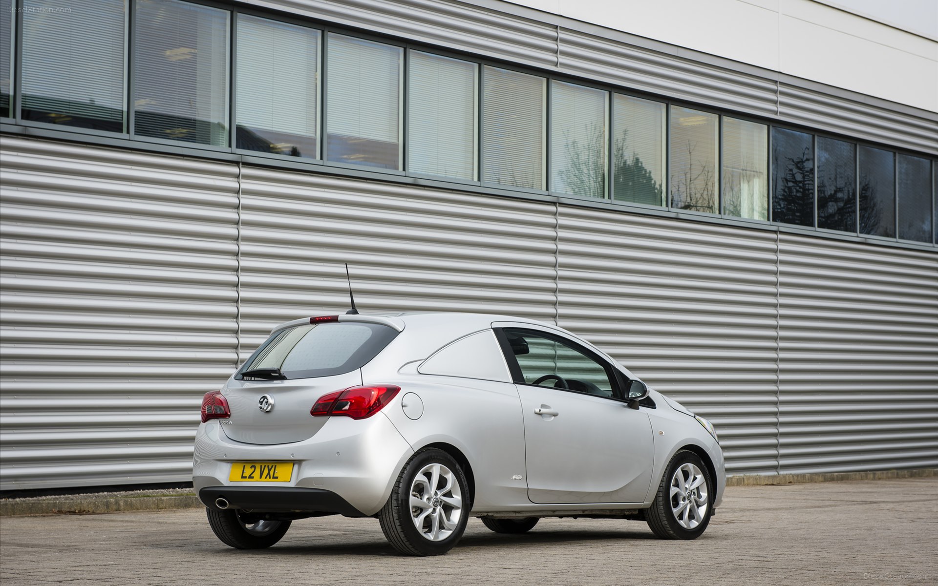 Vauxhall Corsavan 2015