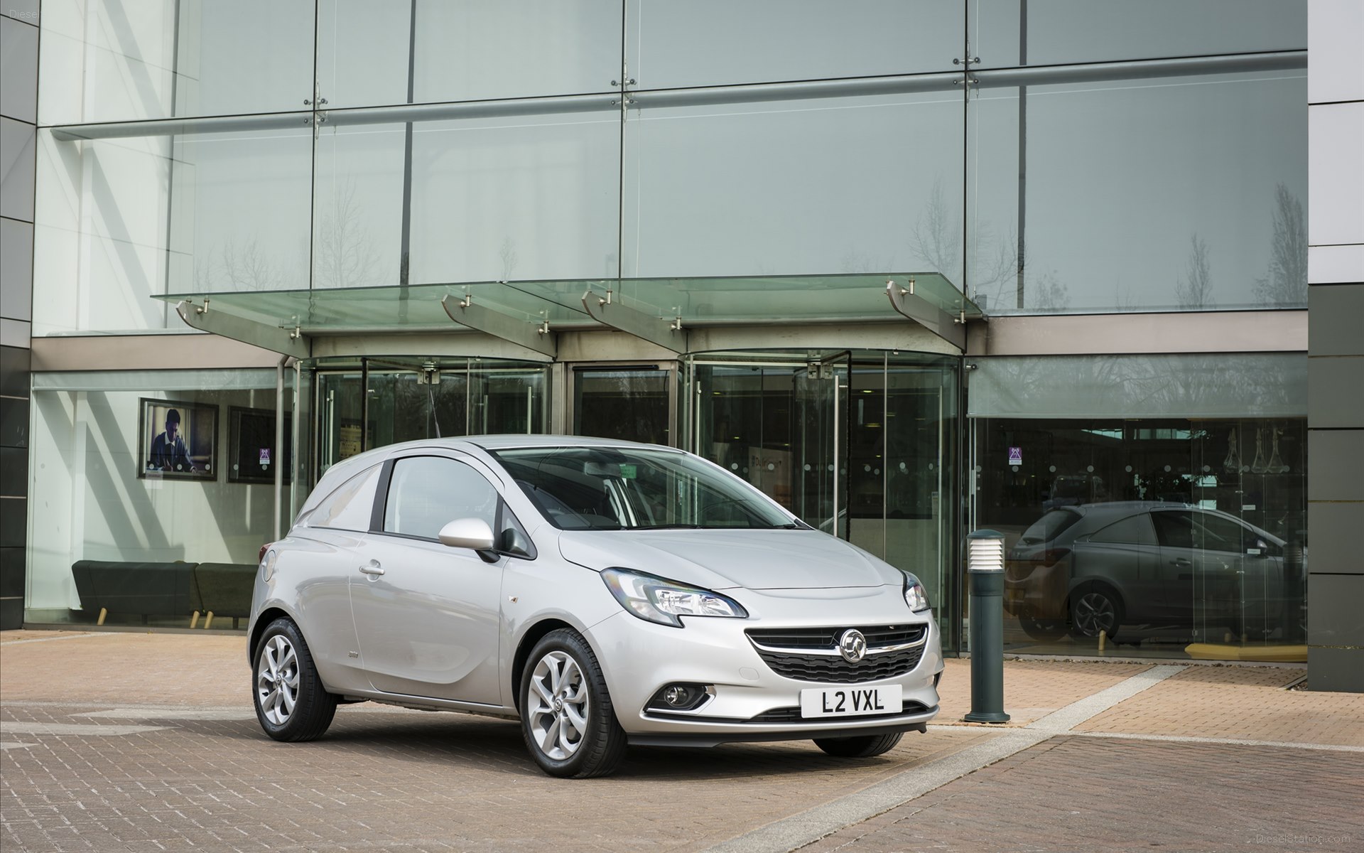 Vauxhall Corsavan 2015