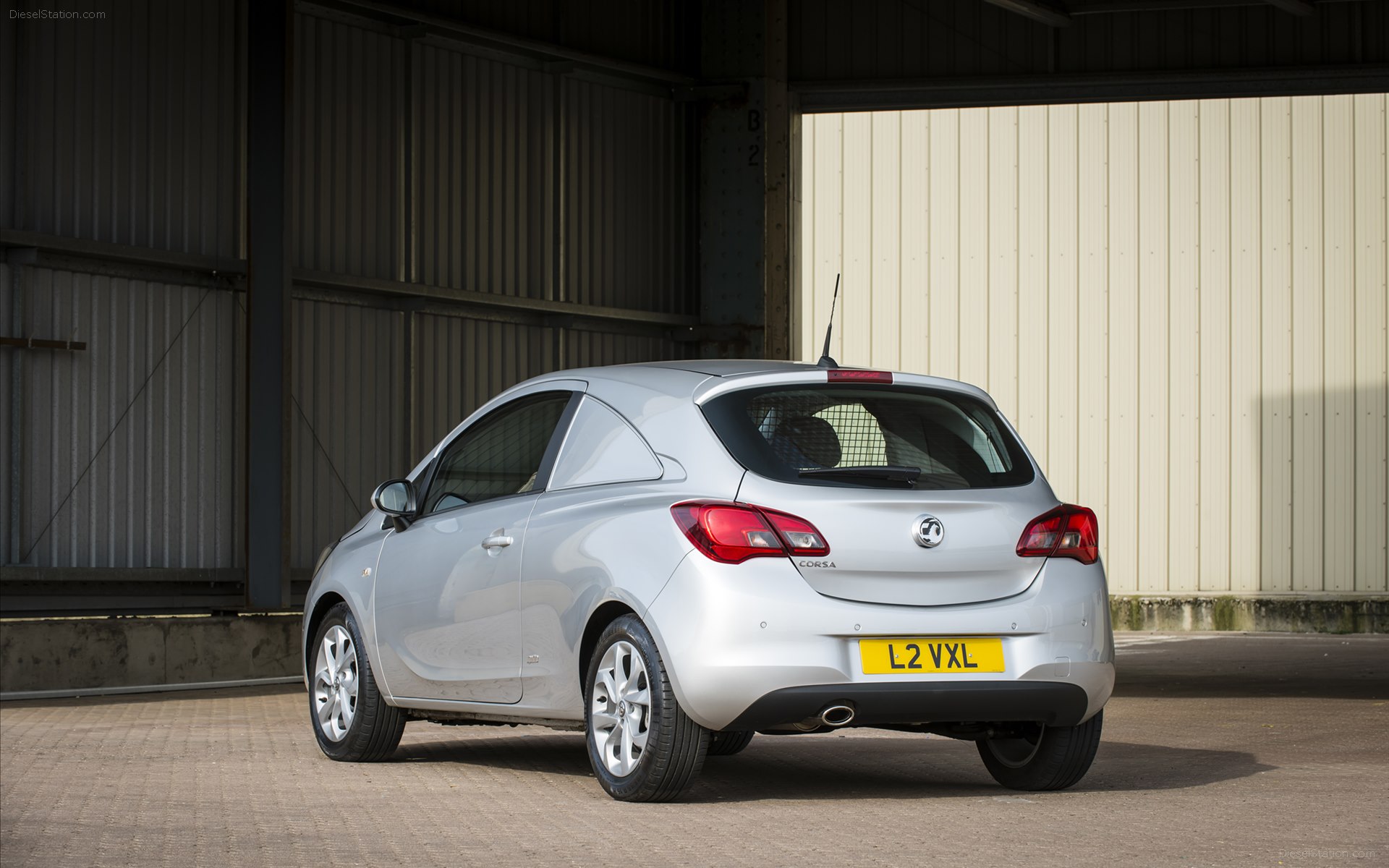 Vauxhall Corsavan 2015