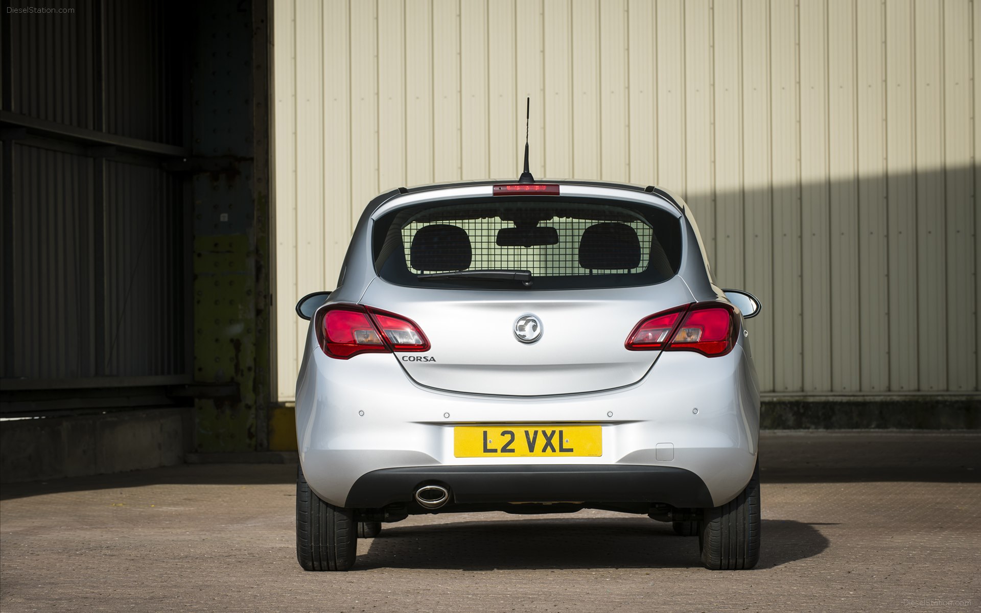 Vauxhall Corsavan 2015