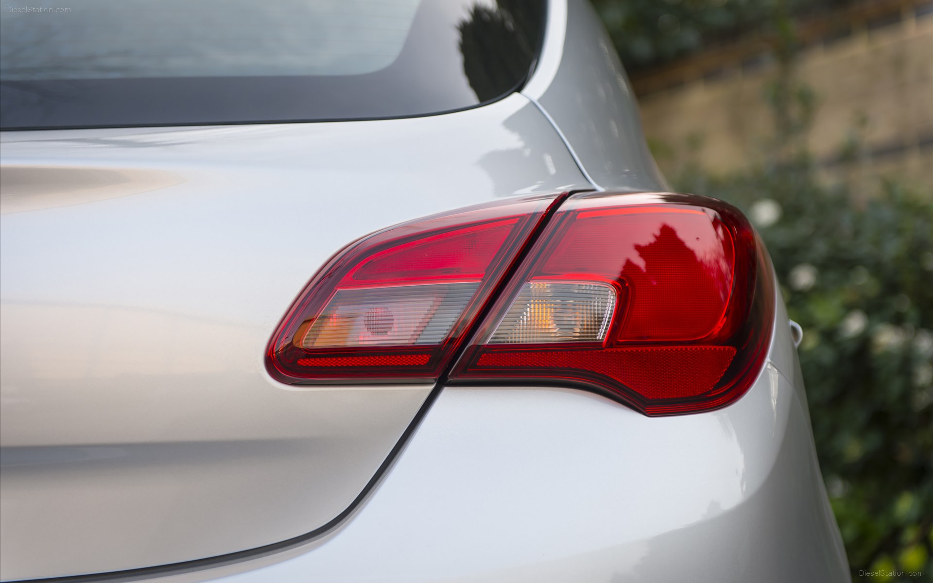 Vauxhall Corsavan 2015
