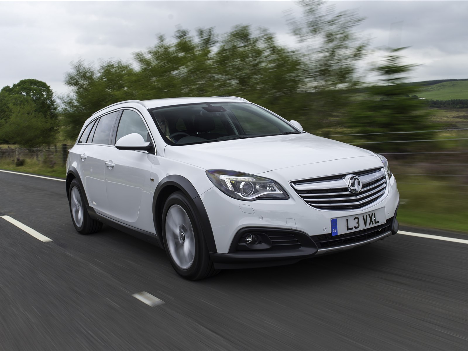 Vauxhall Insignia Country Tourer 2014