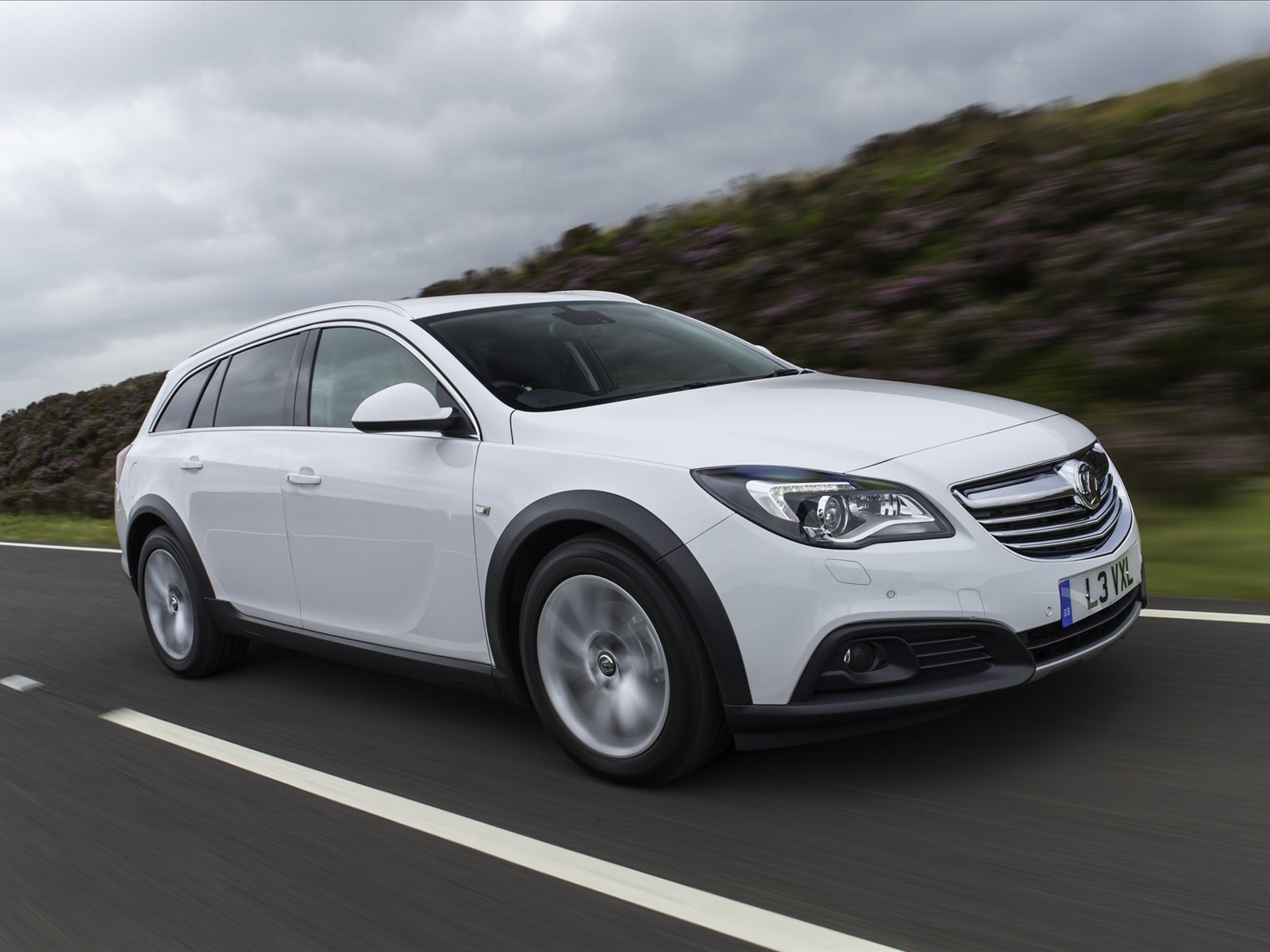 Vauxhall Insignia Country Tourer 2014