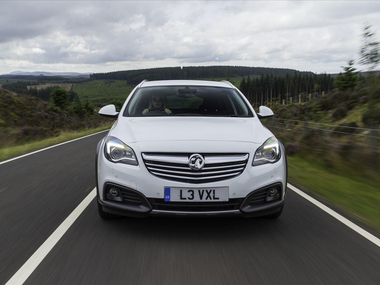 Vauxhall Insignia Country Tourer 2014