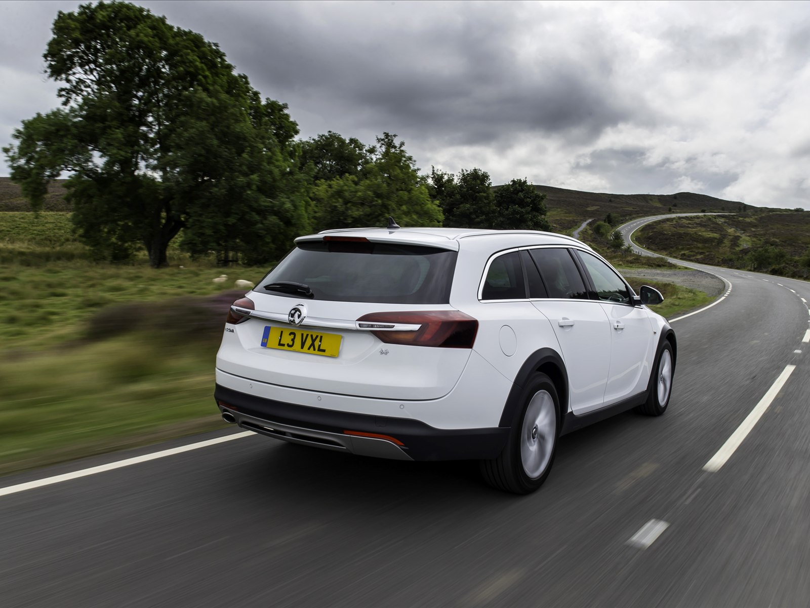 Vauxhall Insignia Country Tourer 2014