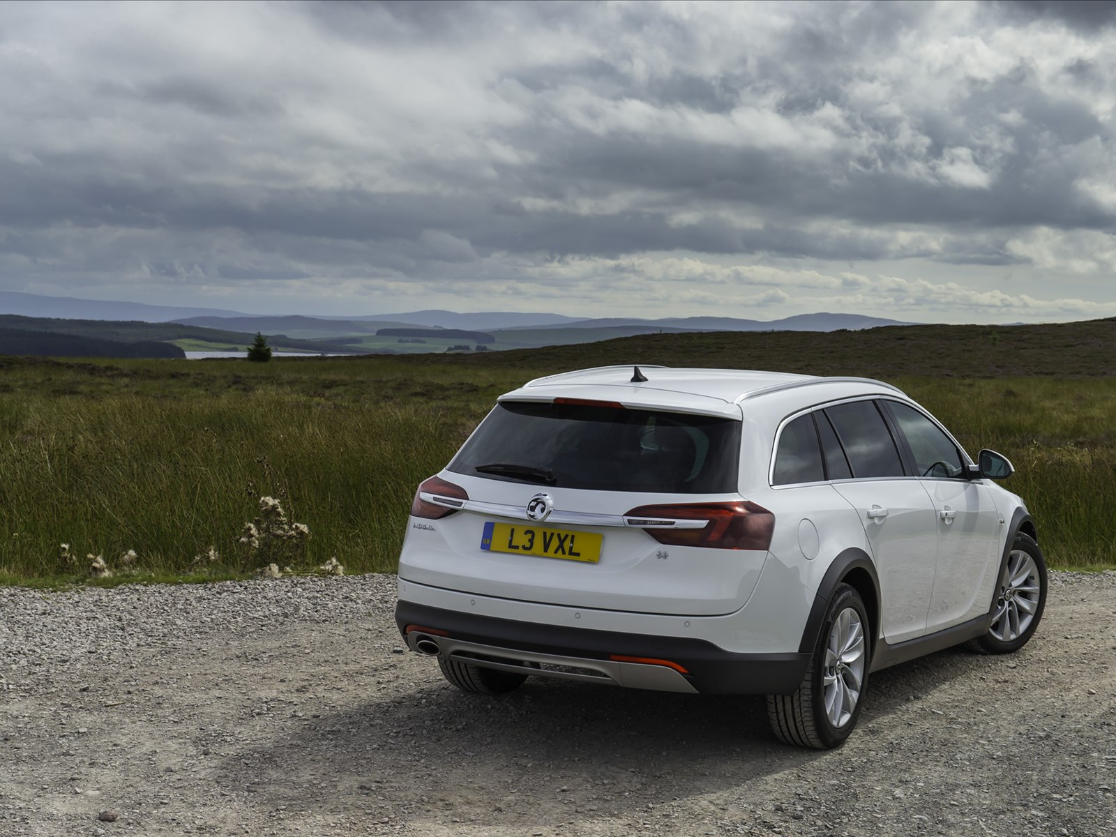 Vauxhall Insignia Country Tourer 2014