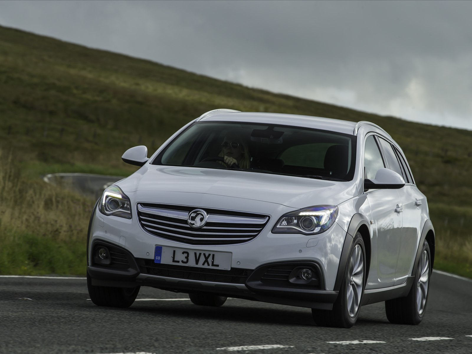 Vauxhall Insignia Country Tourer 2014