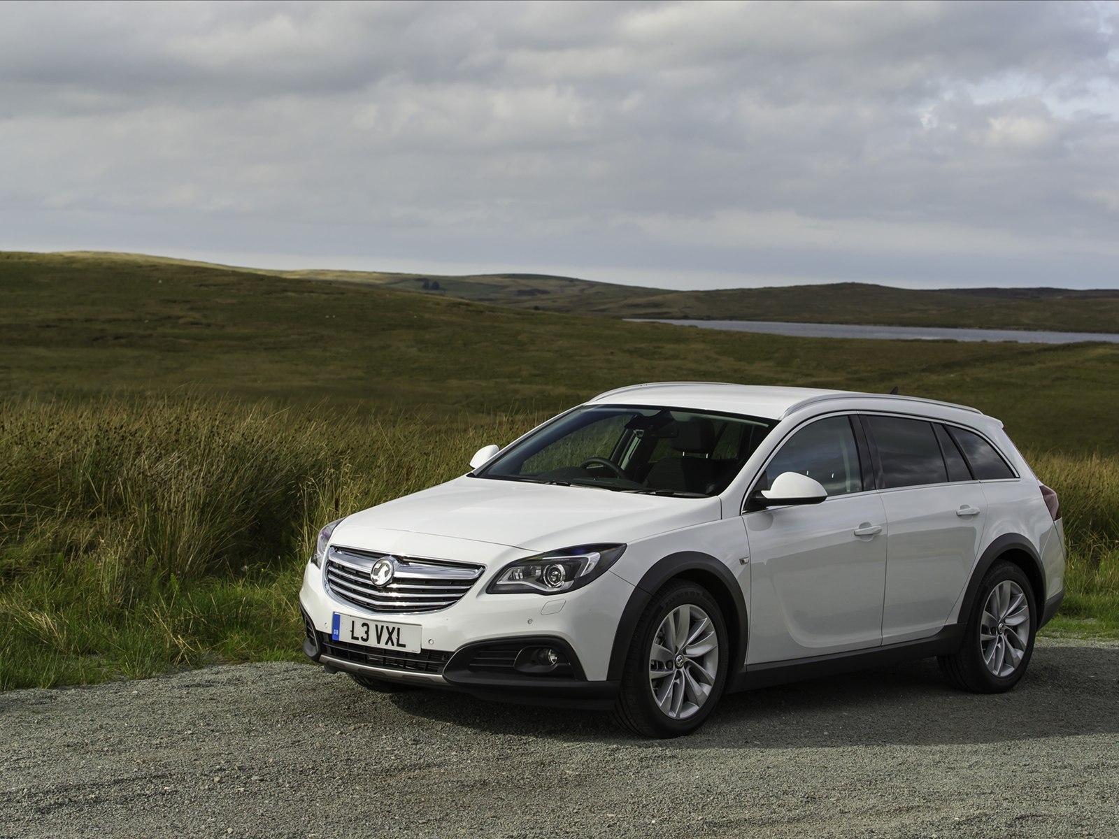 Vauxhall Insignia Country Tourer 2014