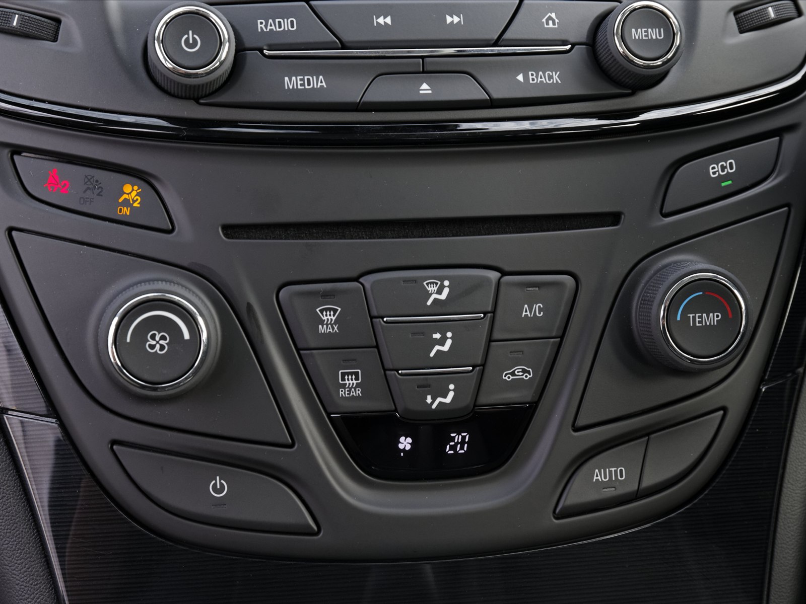 Vauxhall Insignia Country Tourer 2014