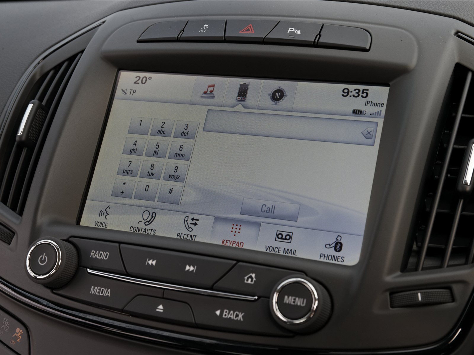 Vauxhall Insignia Country Tourer 2014