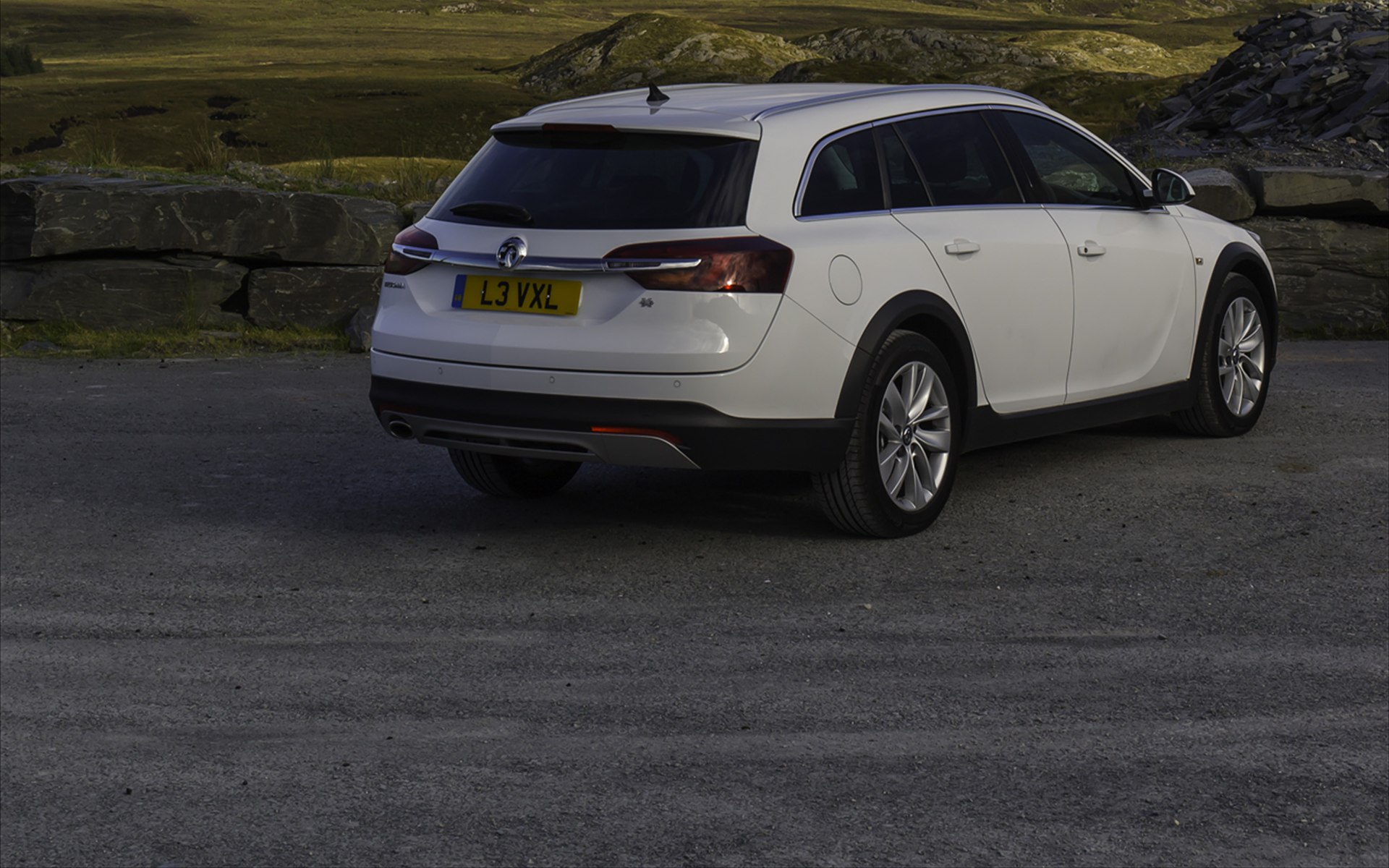 Vauxhall Insignia Country Tourer 2014