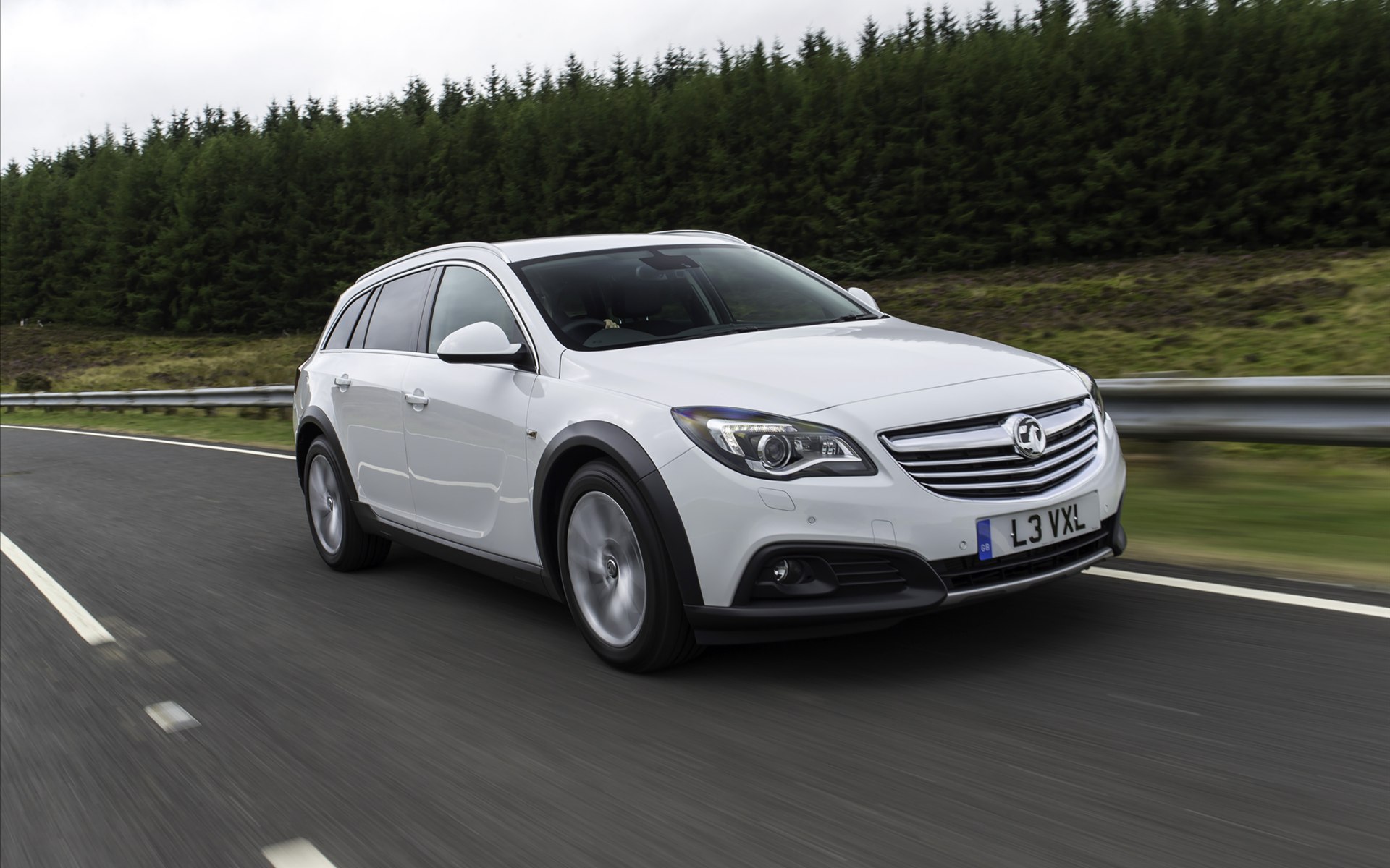 Vauxhall Insignia Country Tourer 2014