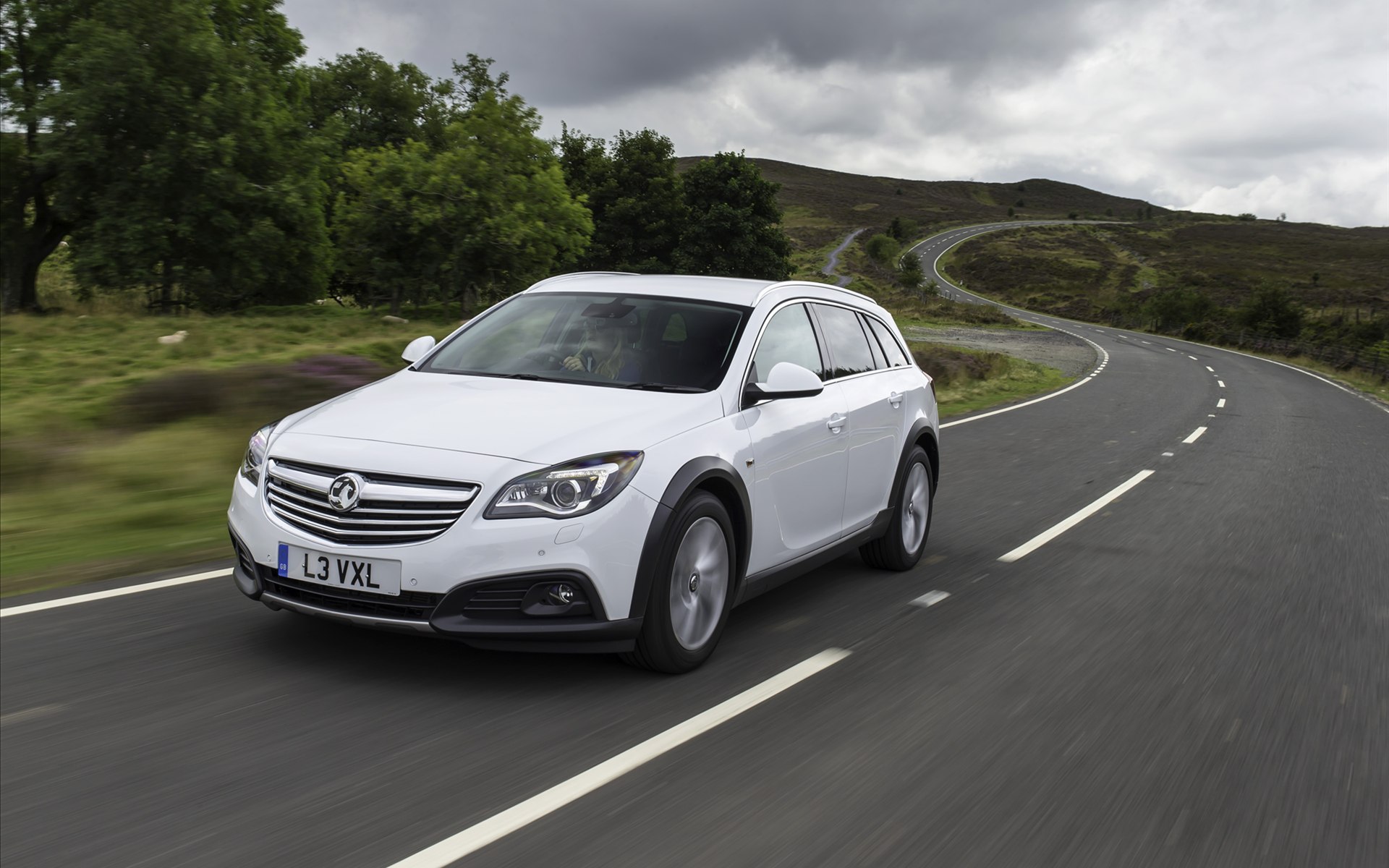 Vauxhall Insignia Country Tourer 2014