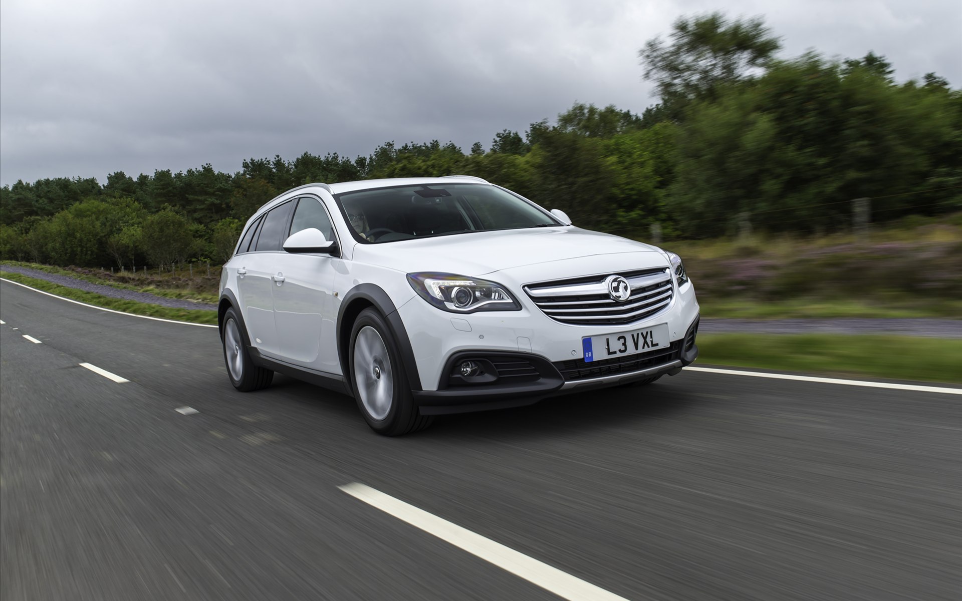 Vauxhall Insignia Country Tourer 2014