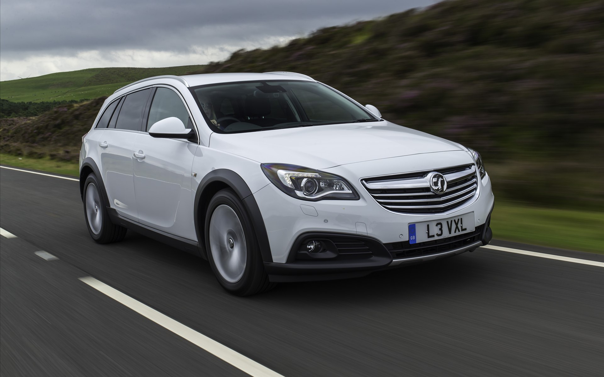 Vauxhall Insignia Country Tourer 2014
