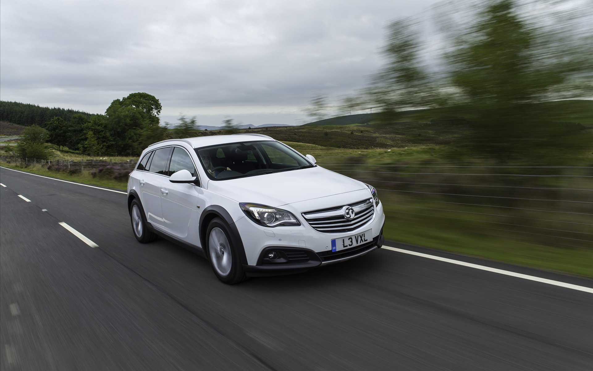 Vauxhall Insignia Country Tourer 2014