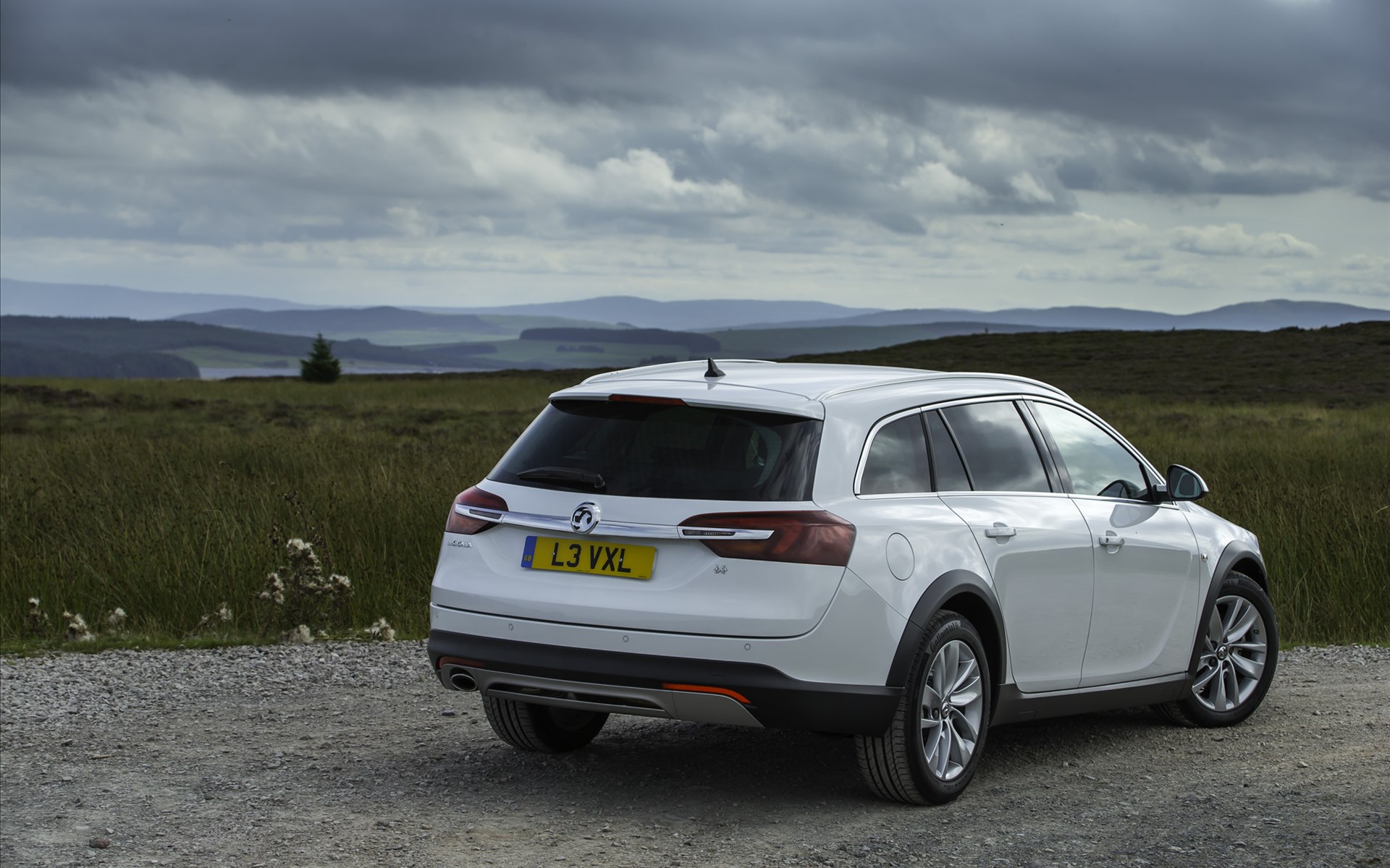 Vauxhall Insignia Country Tourer 2014