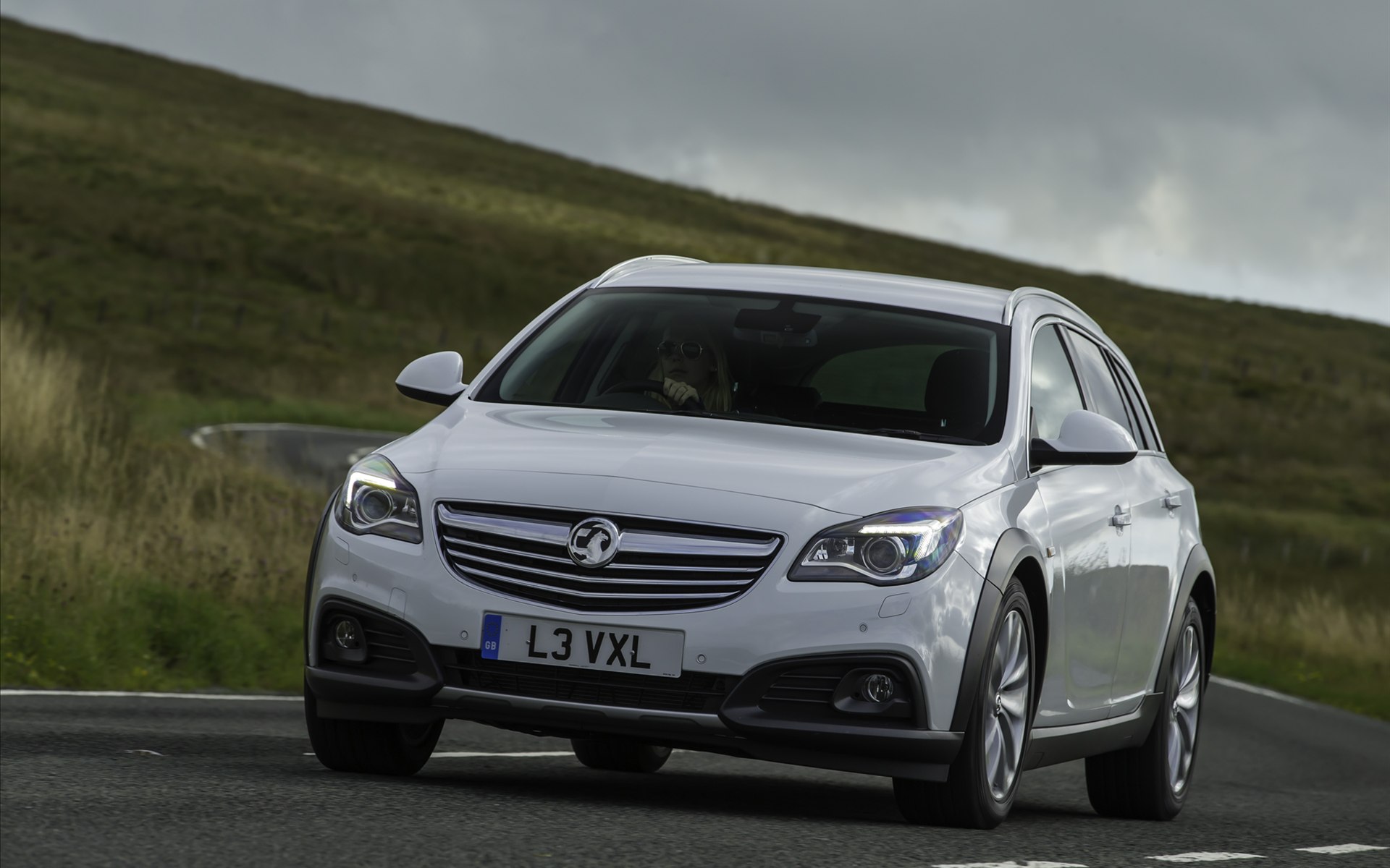 Vauxhall Insignia Country Tourer 2014