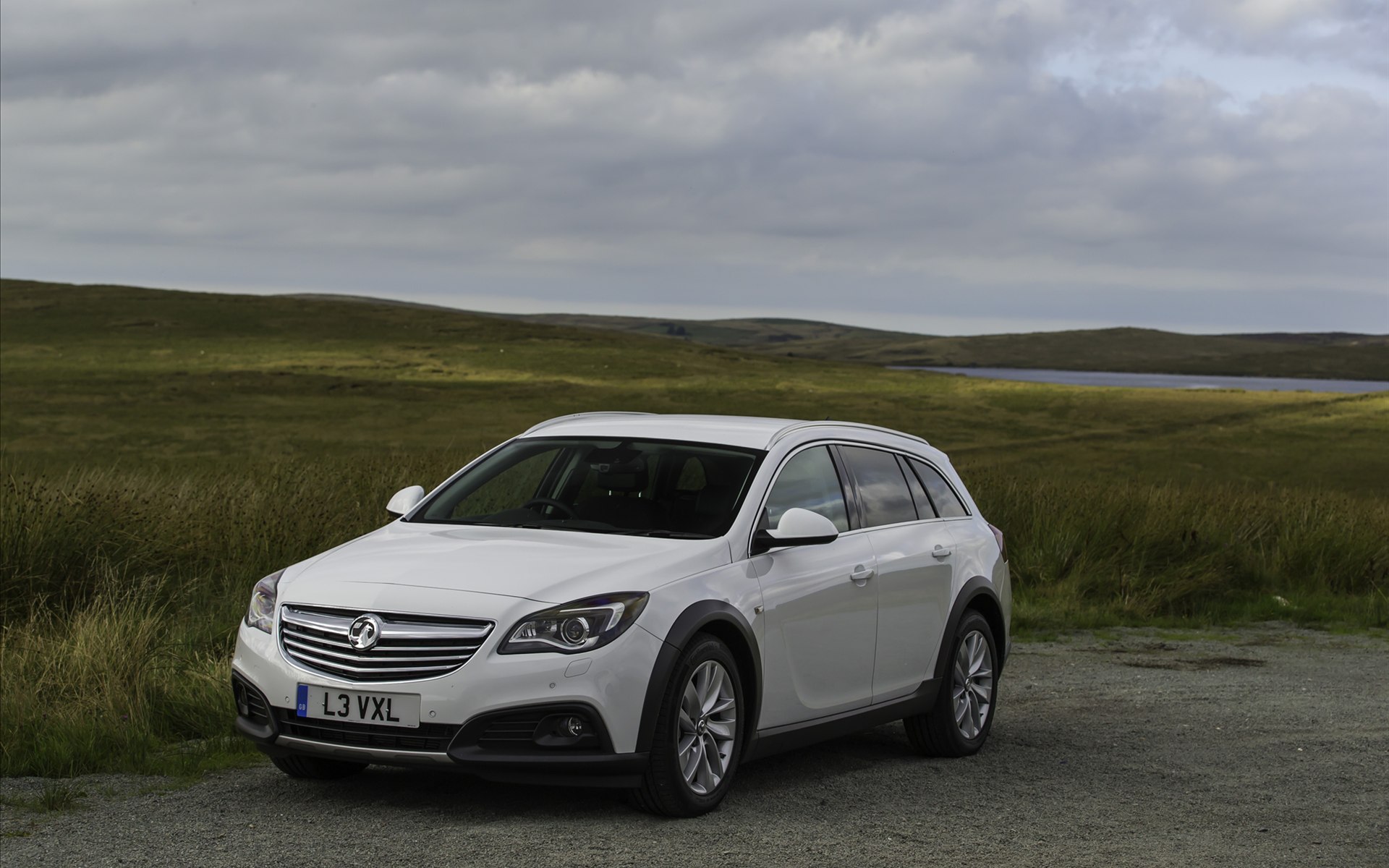 Vauxhall Insignia Country Tourer 2014