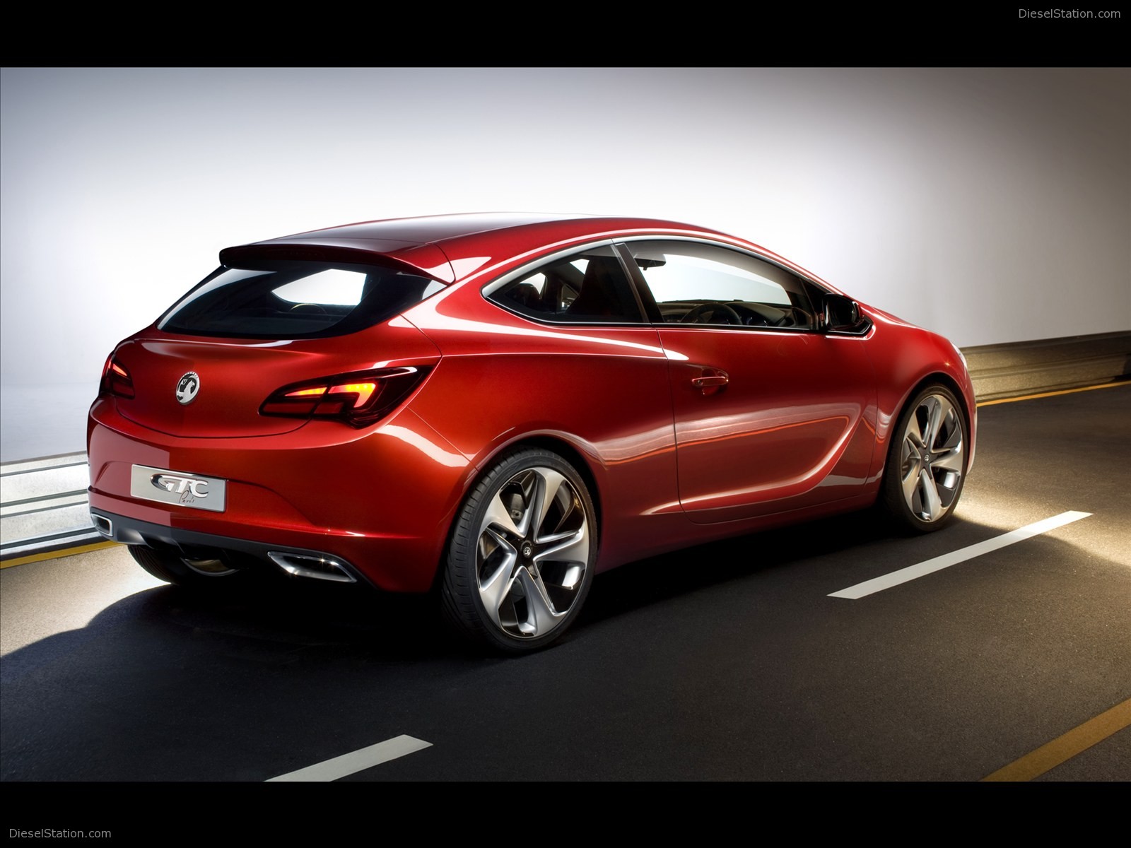 Vauxhall GTC Paris Concept 2010