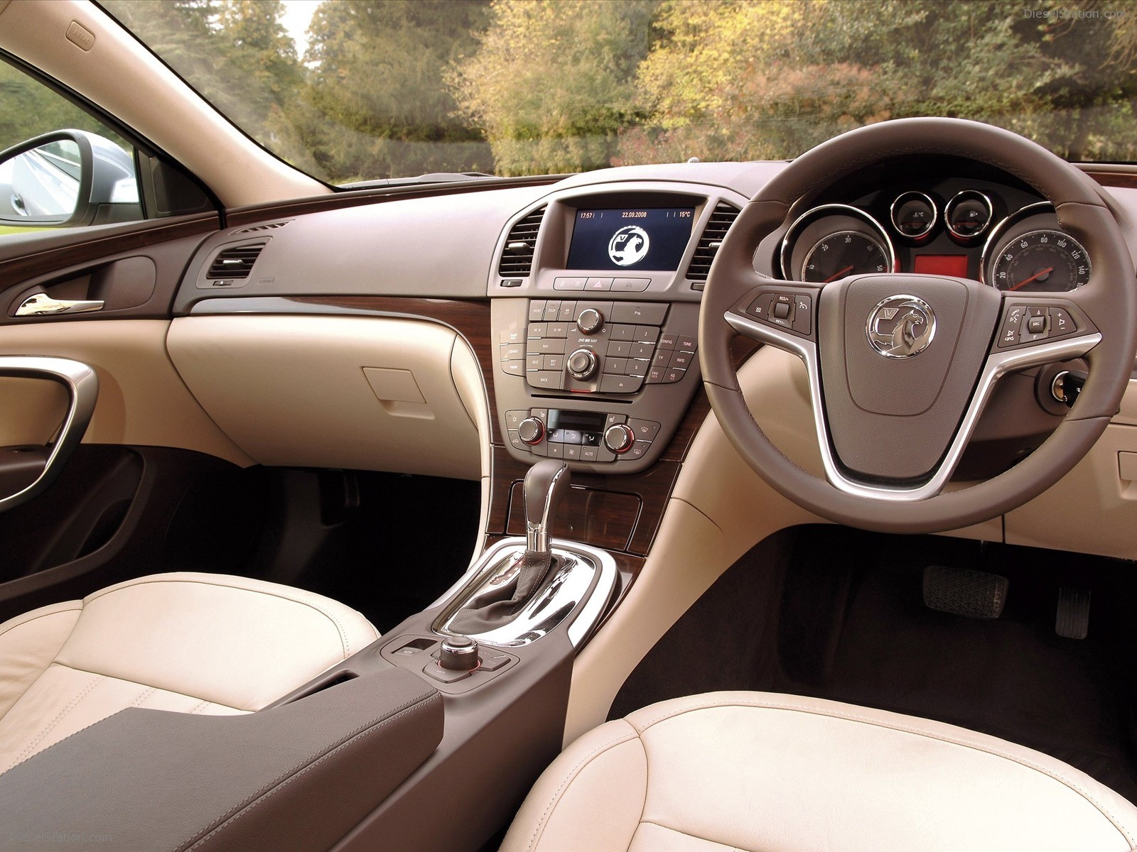Vauxhall Insignia - European Car of the Year 2009 Vauxhall Insignia - European Car of the Year 2009