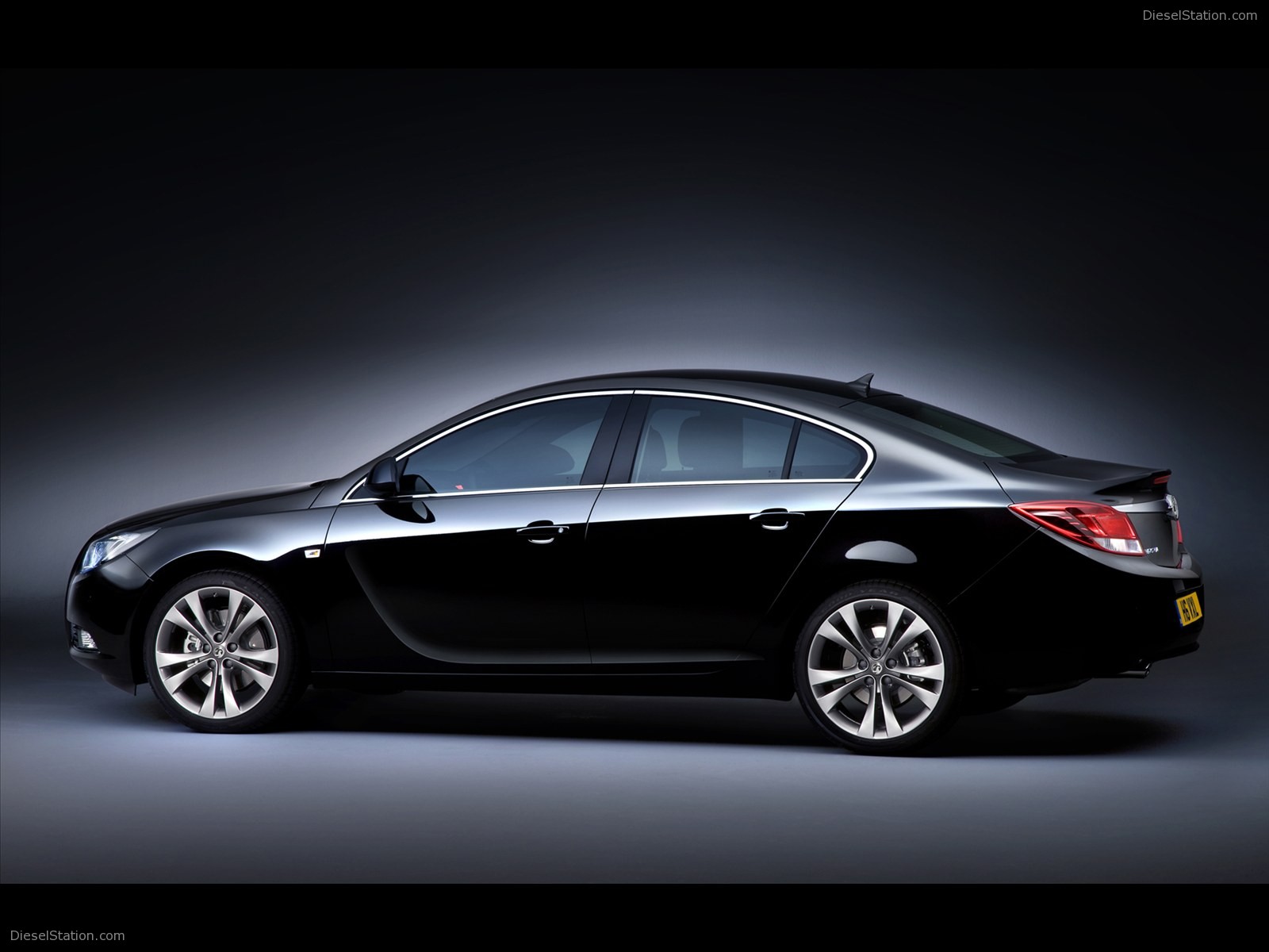 Vauxhall Insignia 2011