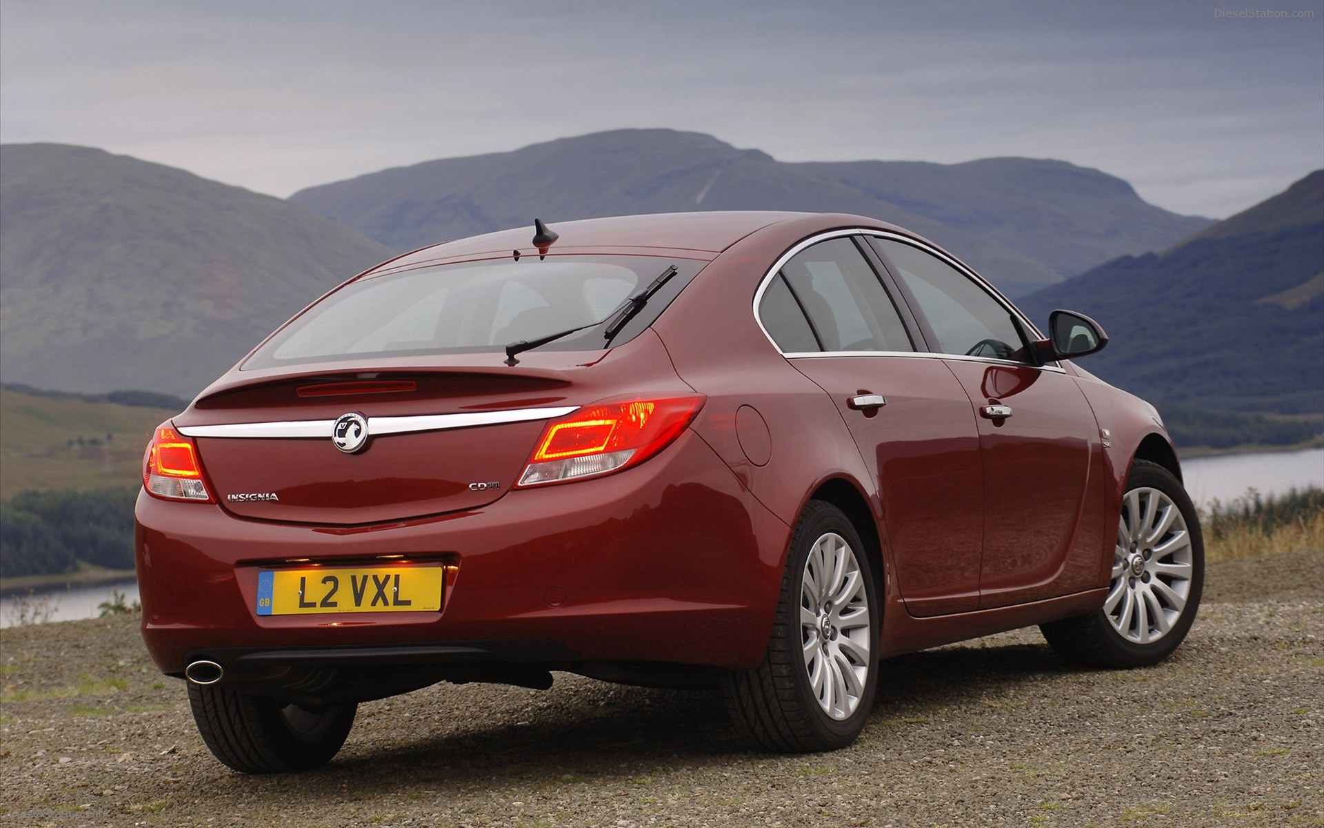 Vauxhall Insignia 2011
