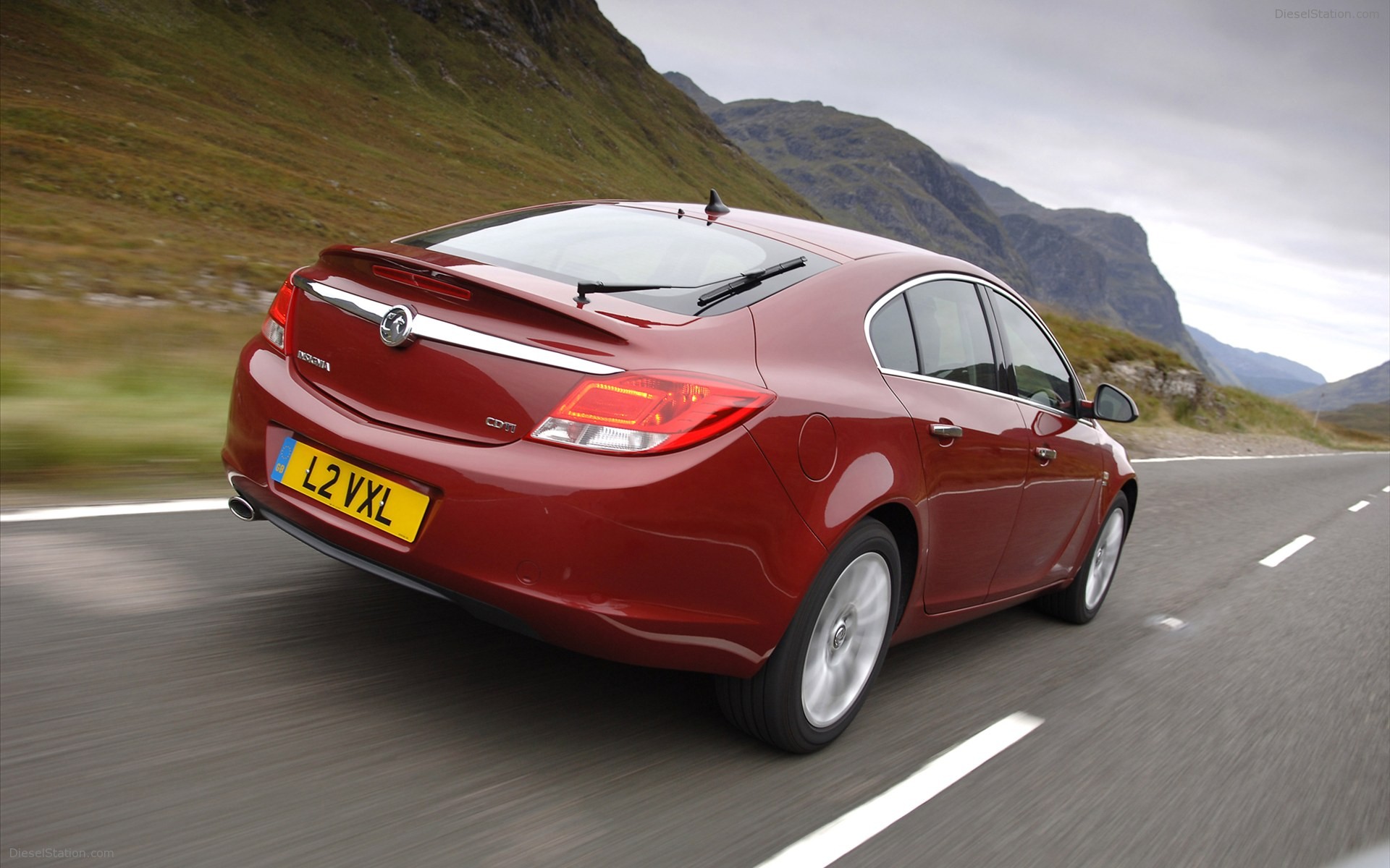 Vauxhall Insignia 2011