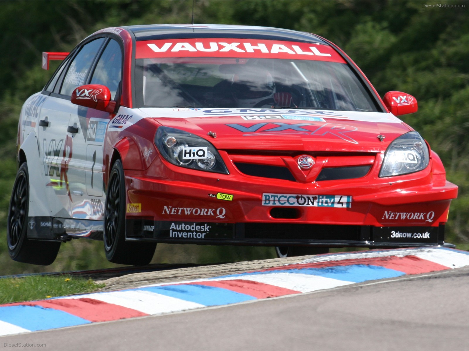 VX RACING UNVEILS NEW LOOK FOR 2009