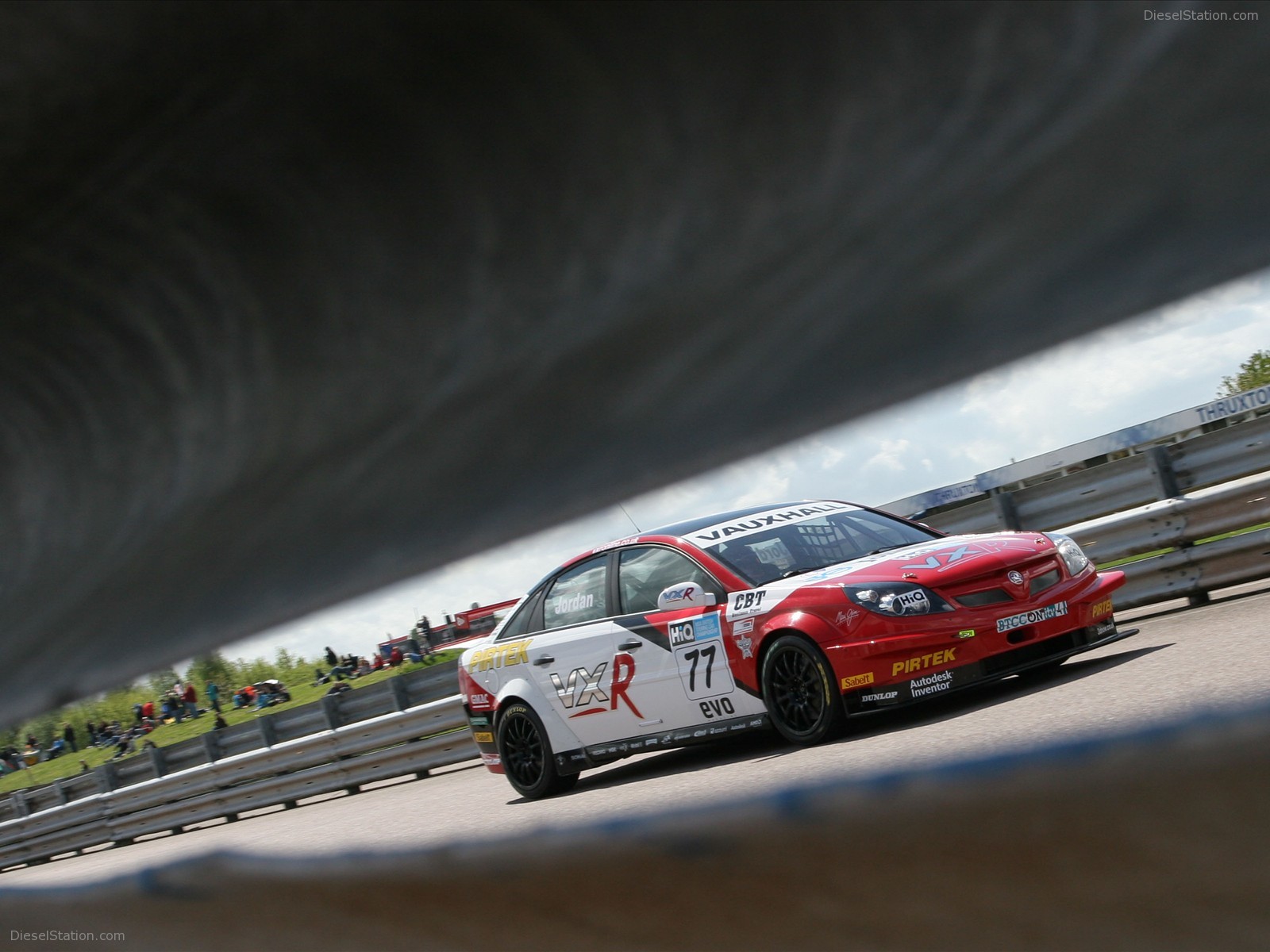 VX RACING UNVEILS NEW LOOK FOR 2009