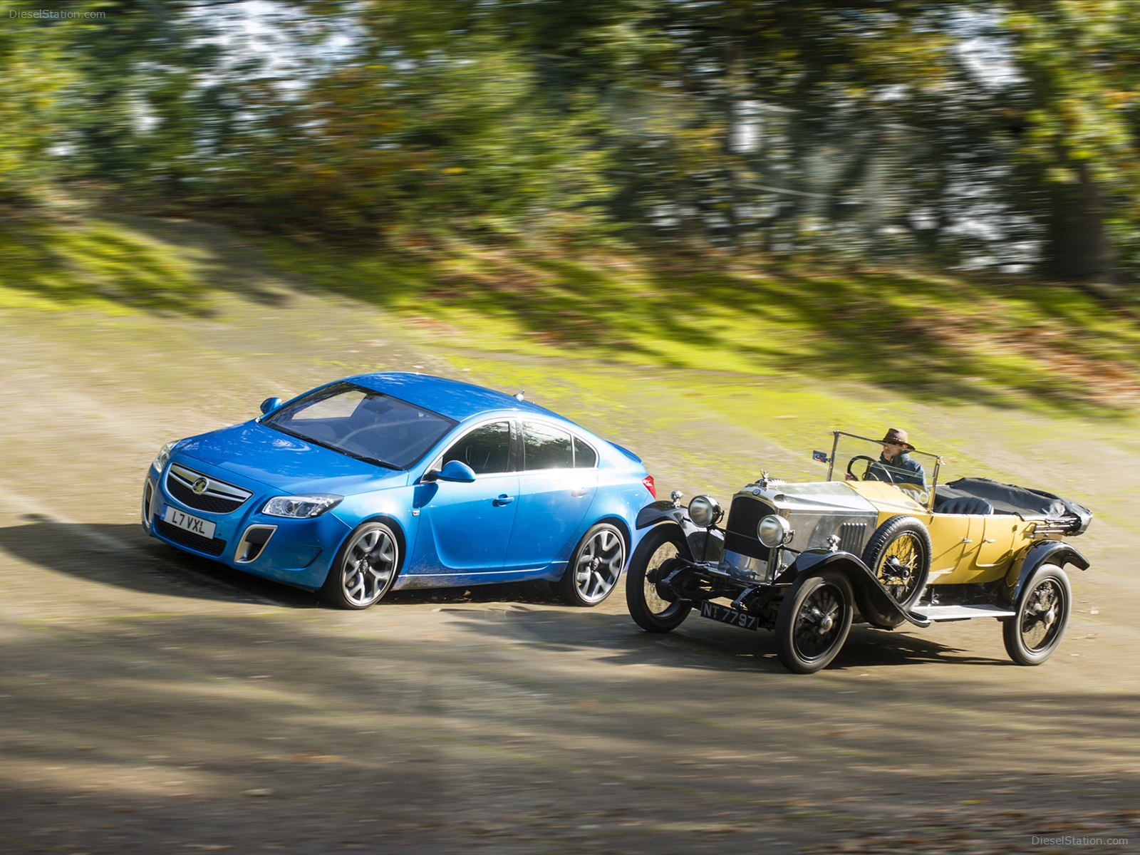 Vauxhall Insignia VXR Supersport 2012