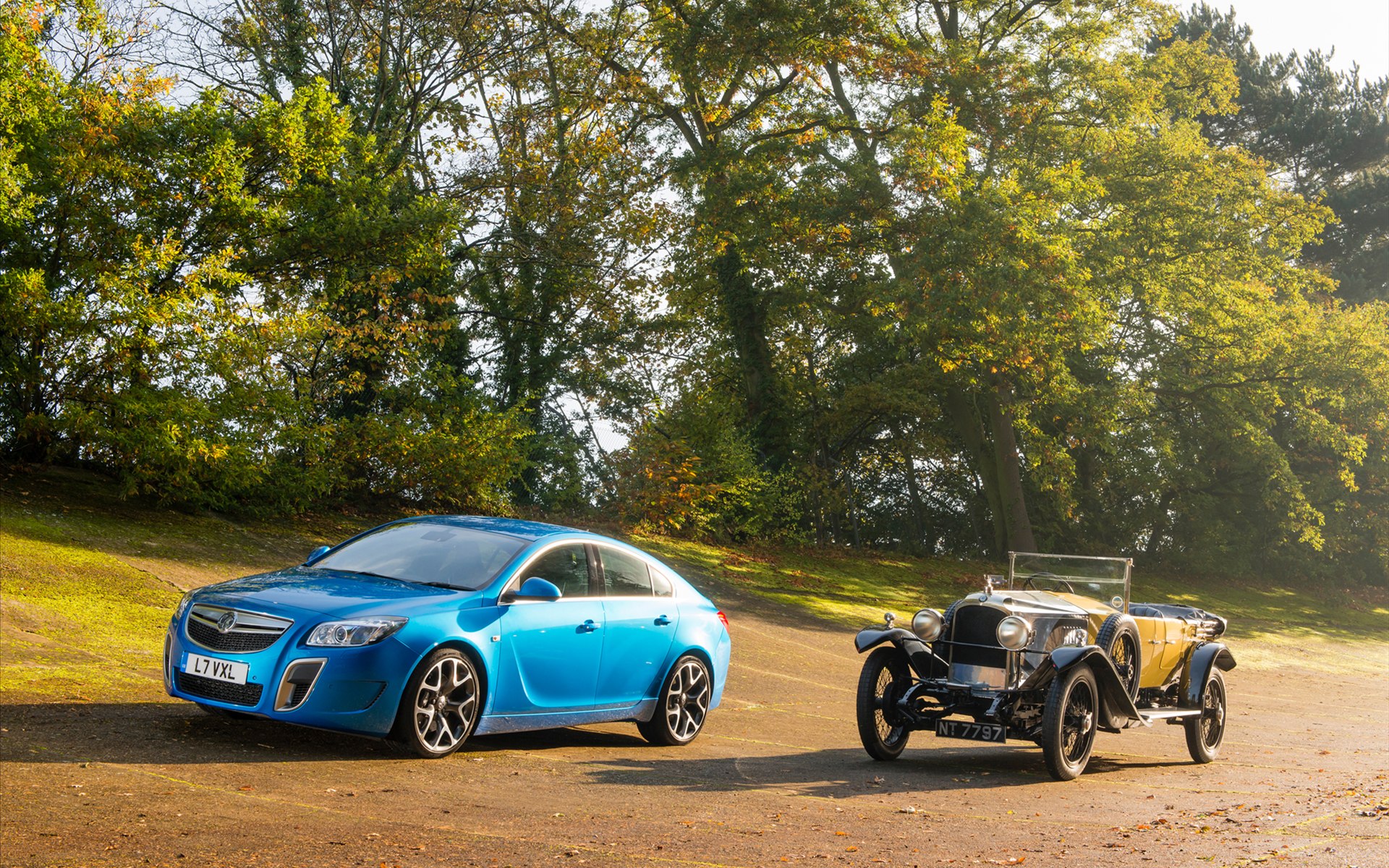 Vauxhall Insignia VXR Supersport 2012