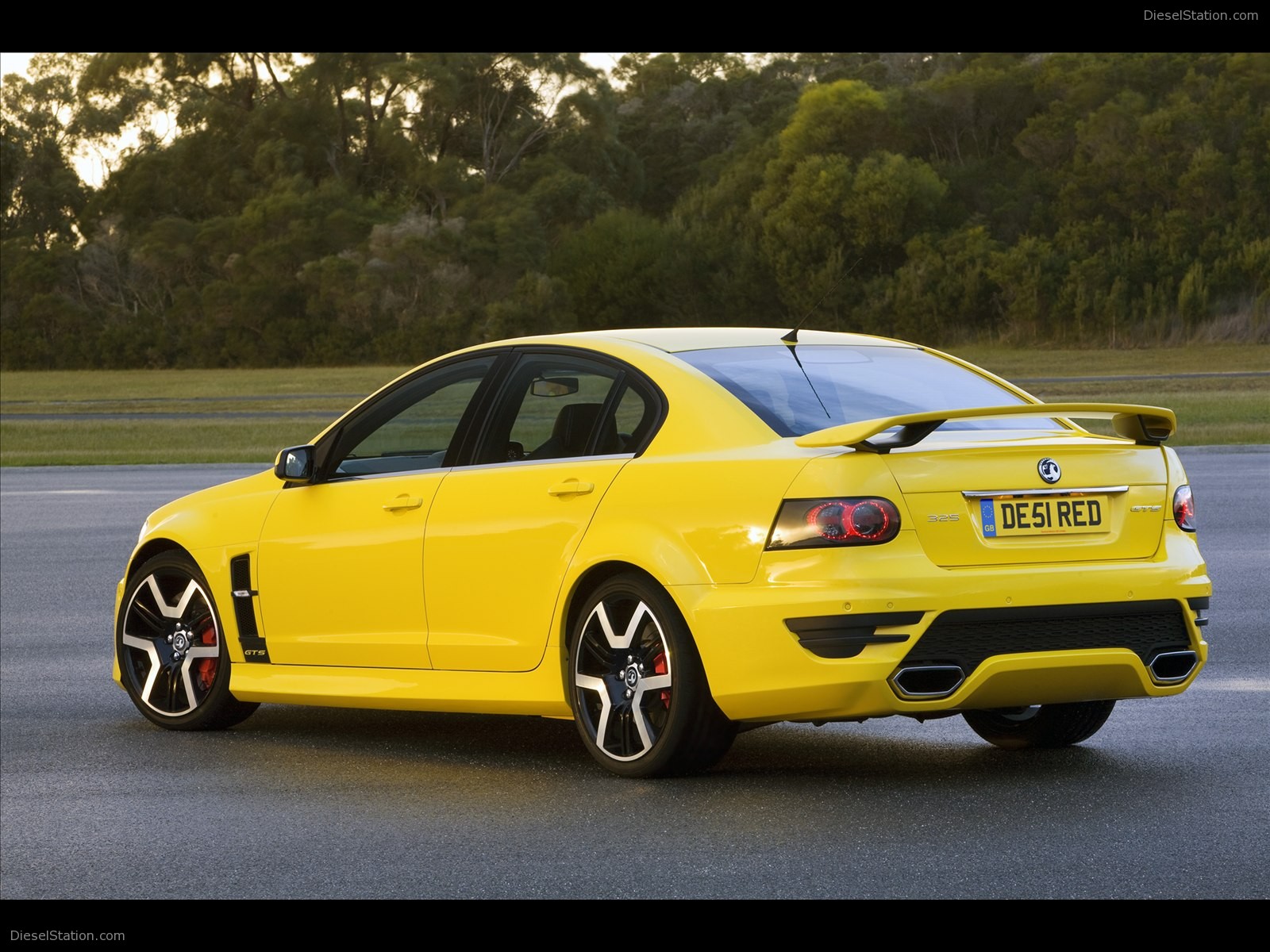 Vauxhall VXR8 2011