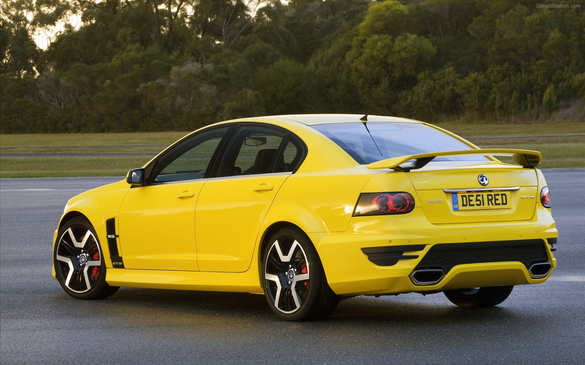 Vauxhall VXR8 2011
