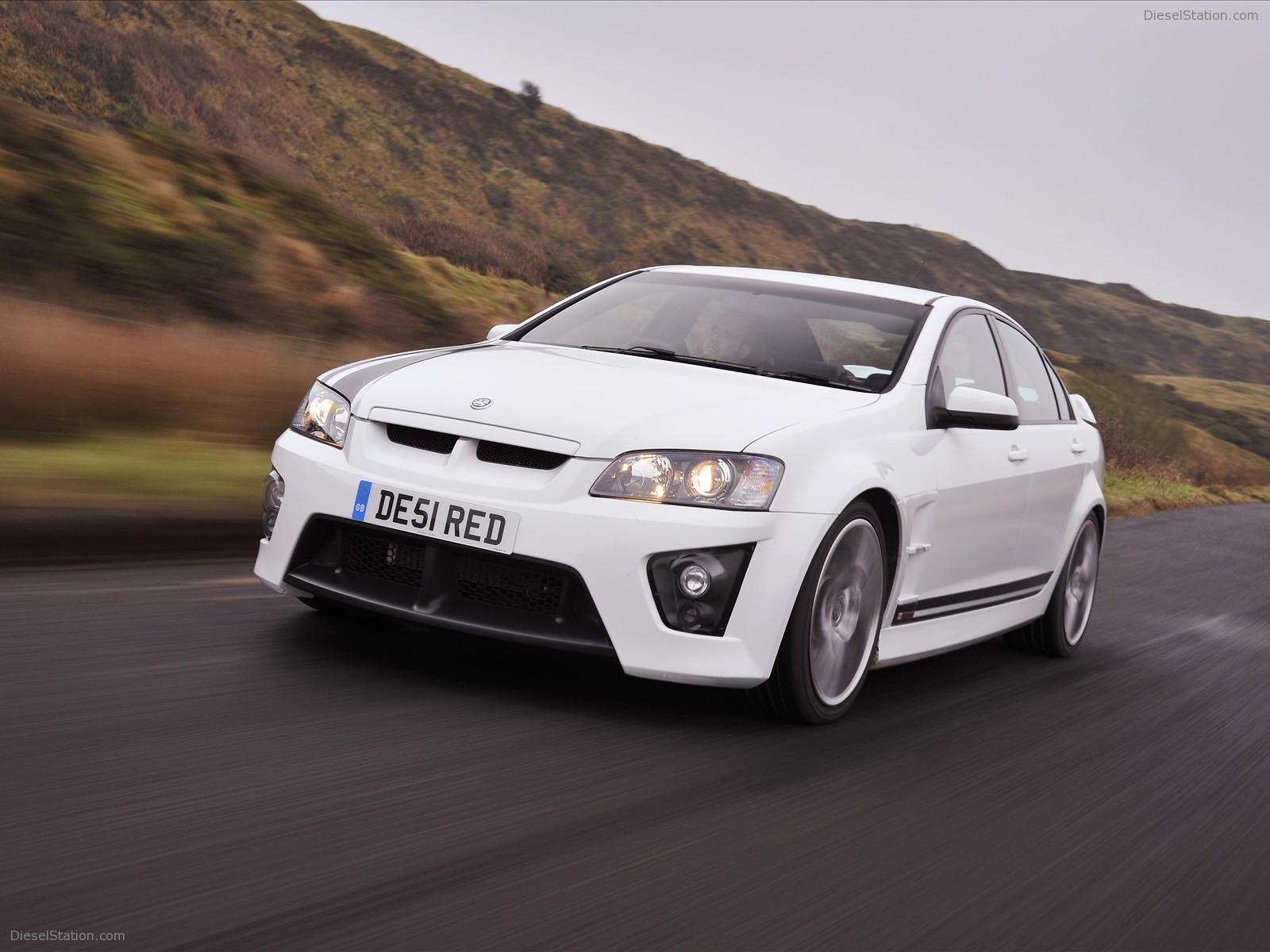 VAUXHALL VXR8 BATHURST EDITION