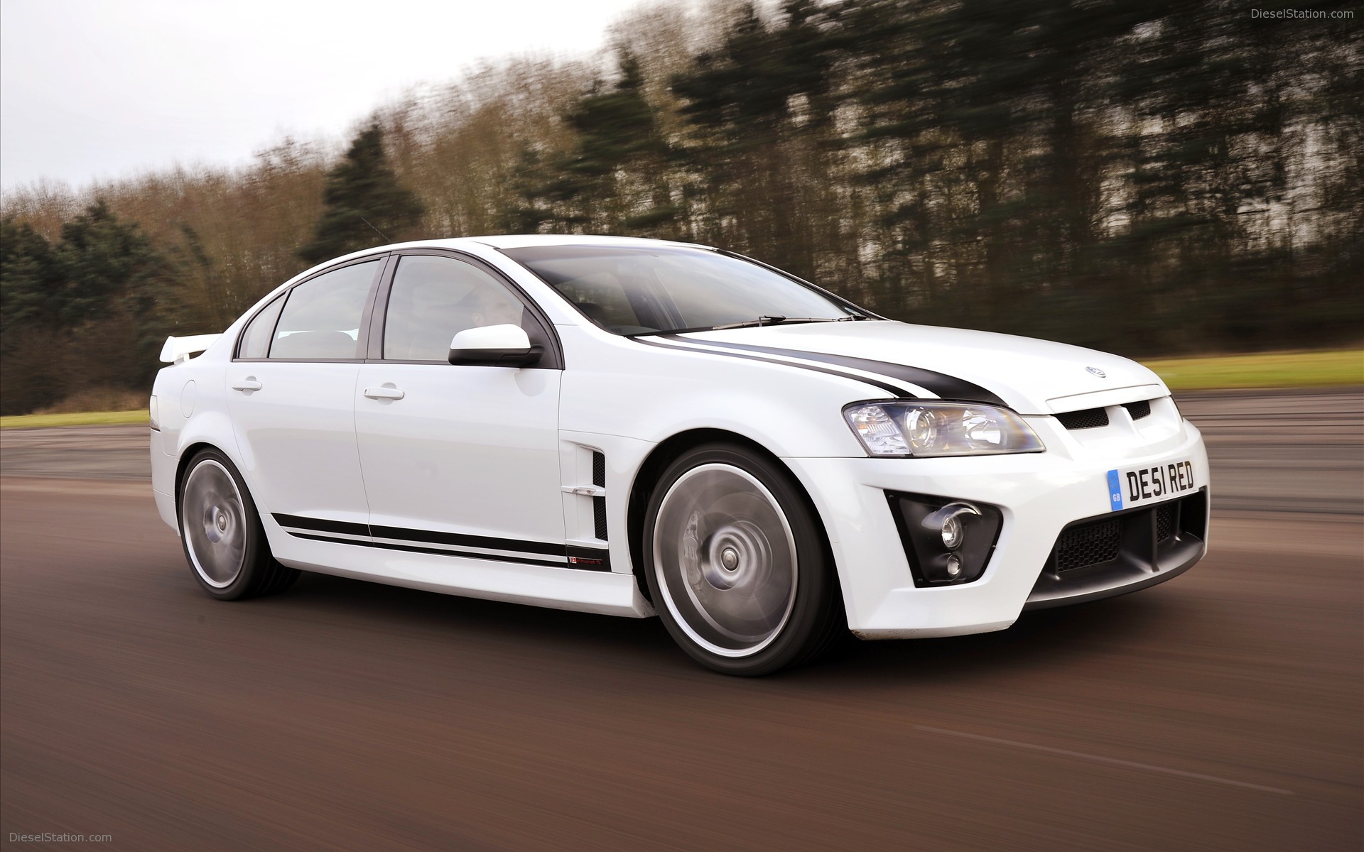 VAUXHALL VXR8 BATHURST EDITION