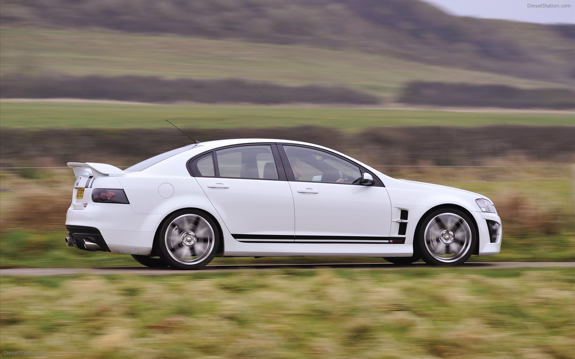 VAUXHALL VXR8 BATHURST EDITION
