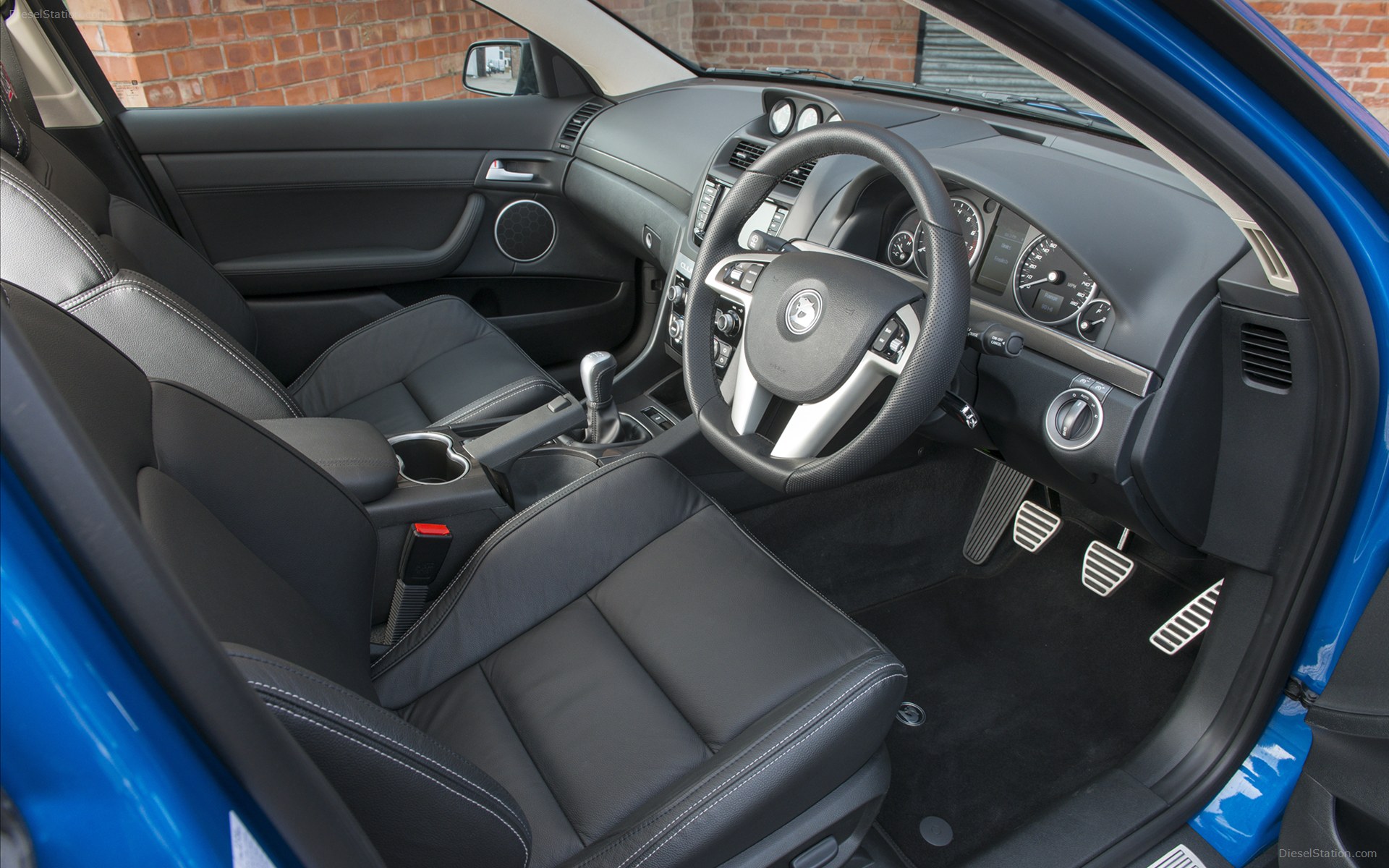 Vauxhall VXR8 Tourer 2013