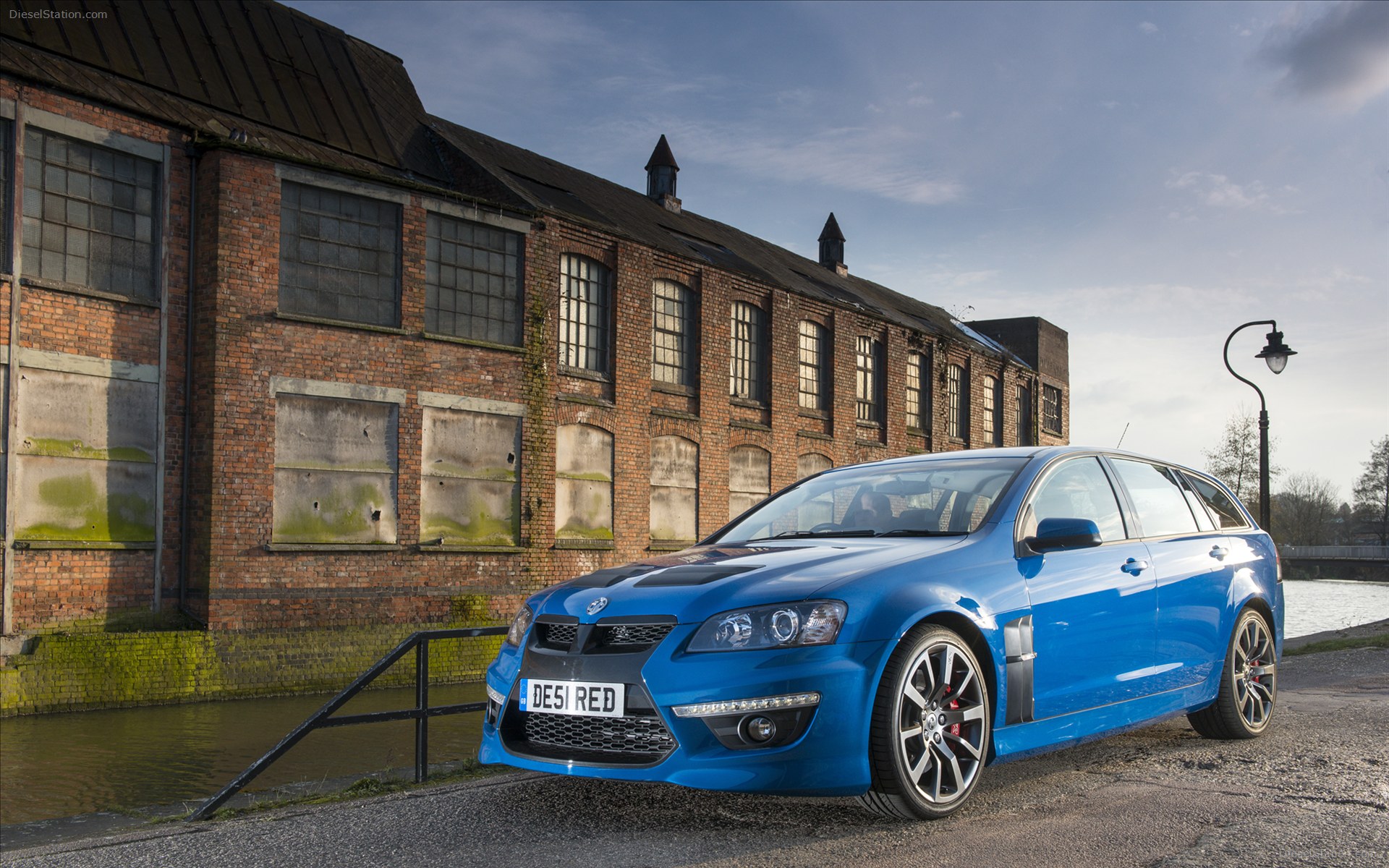 Vauxhall VXR8 Tourer 2013