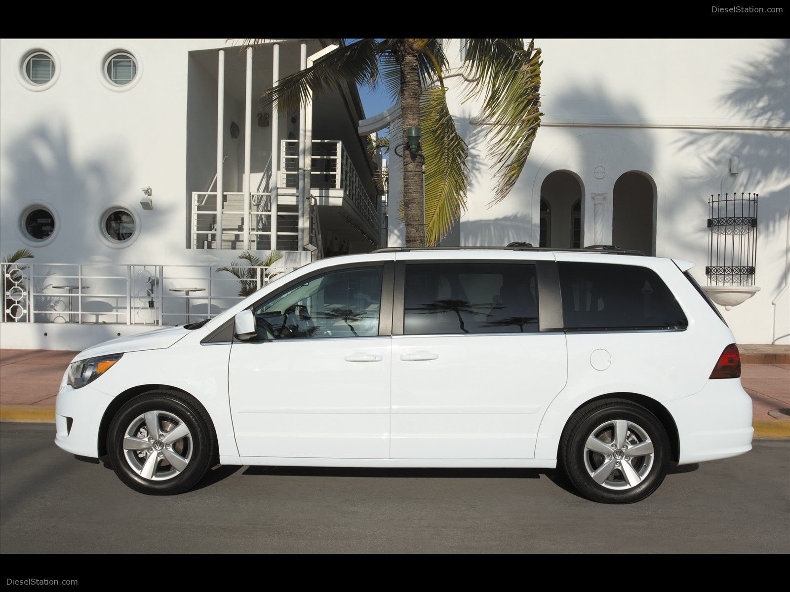 2009 Volkswagen Routan