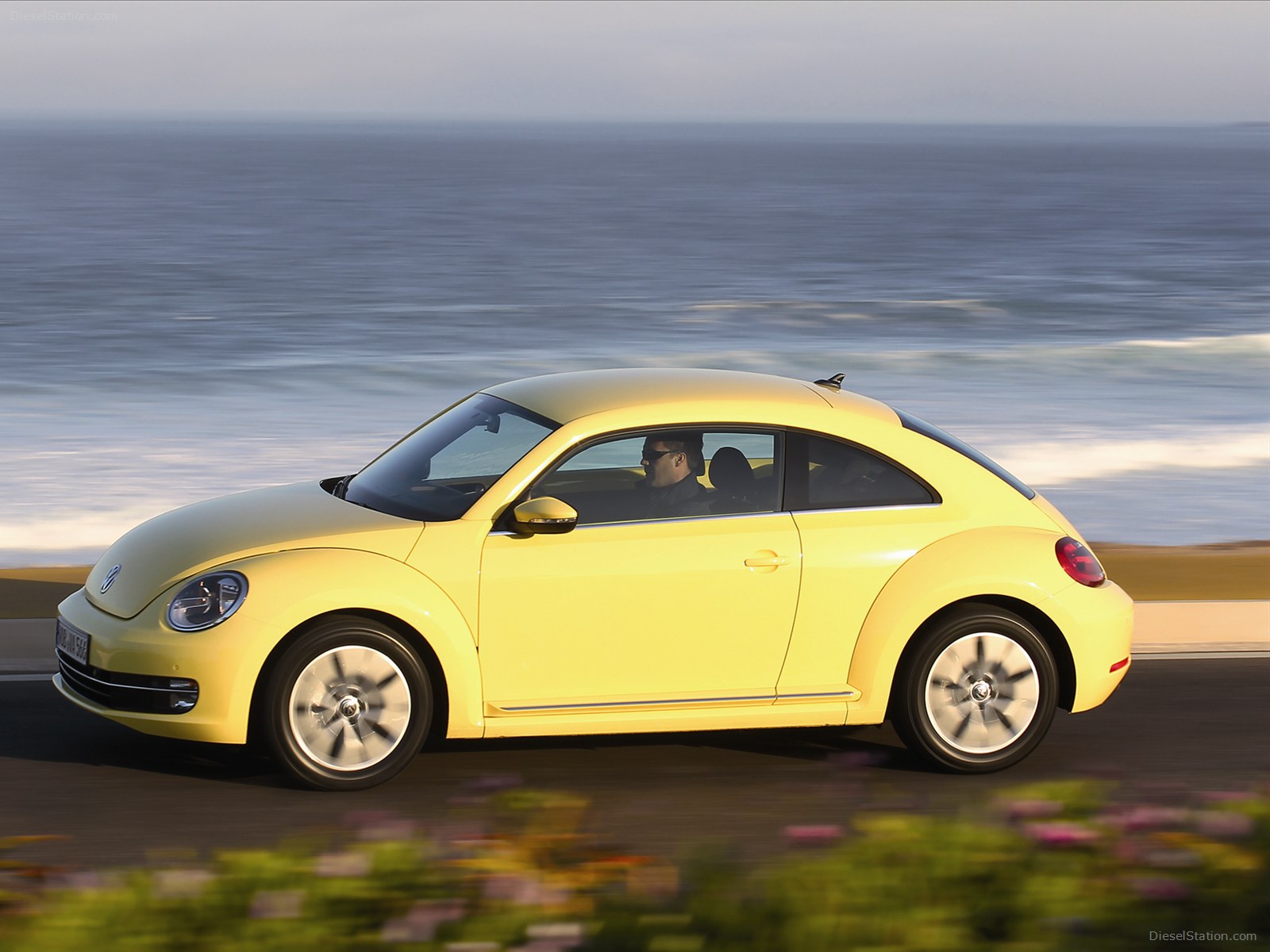 Volkswagen Beetle 2012
