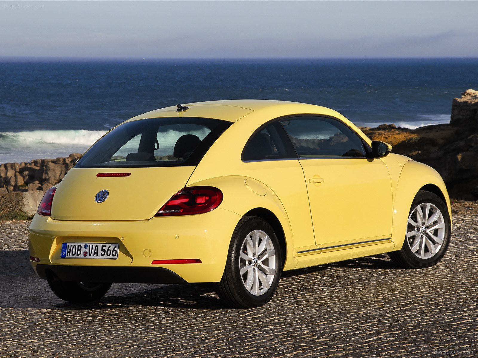 Volkswagen Beetle 2012