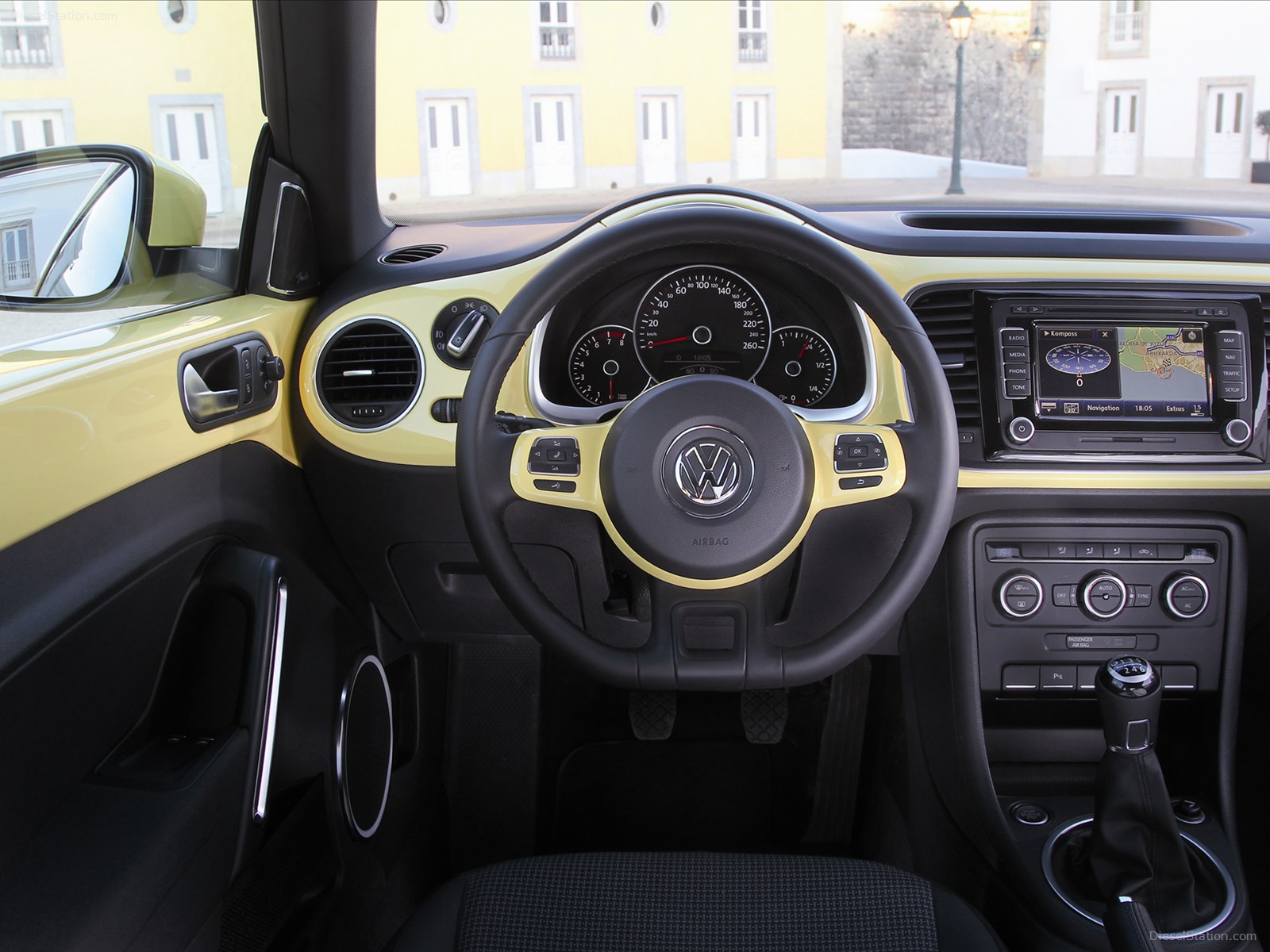 Volkswagen Beetle 2012