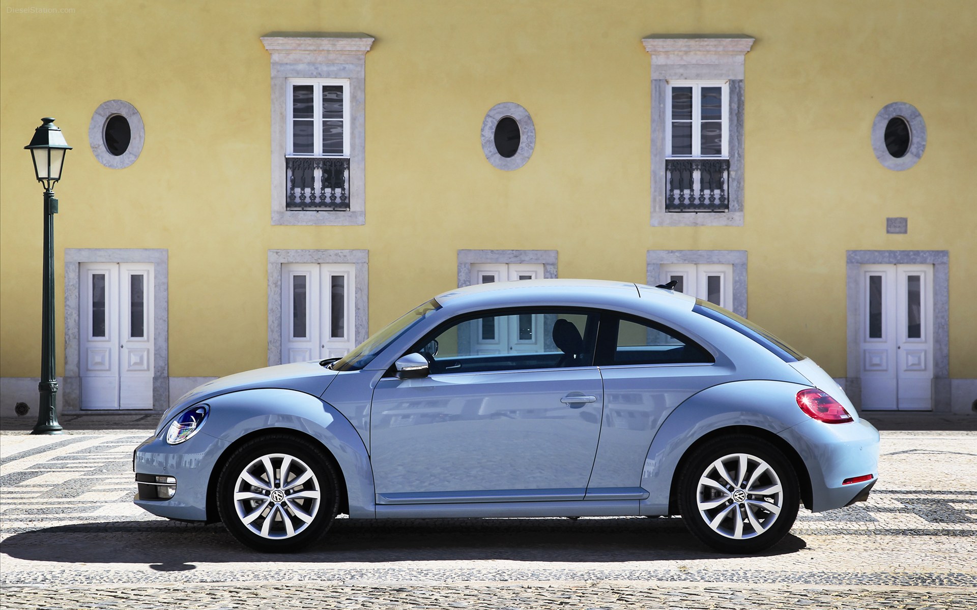 Volkswagen Beetle 2012