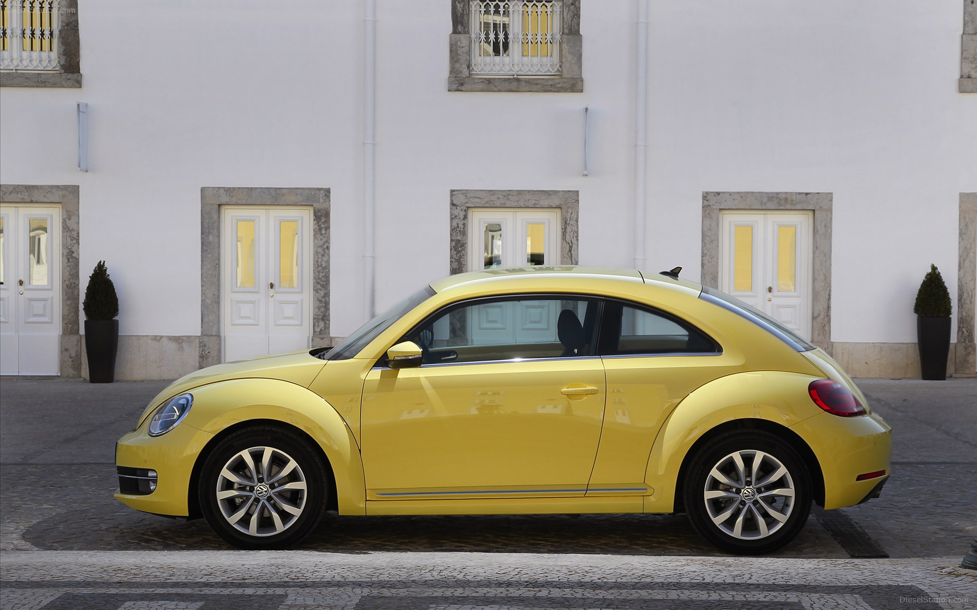 Volkswagen Beetle 2012