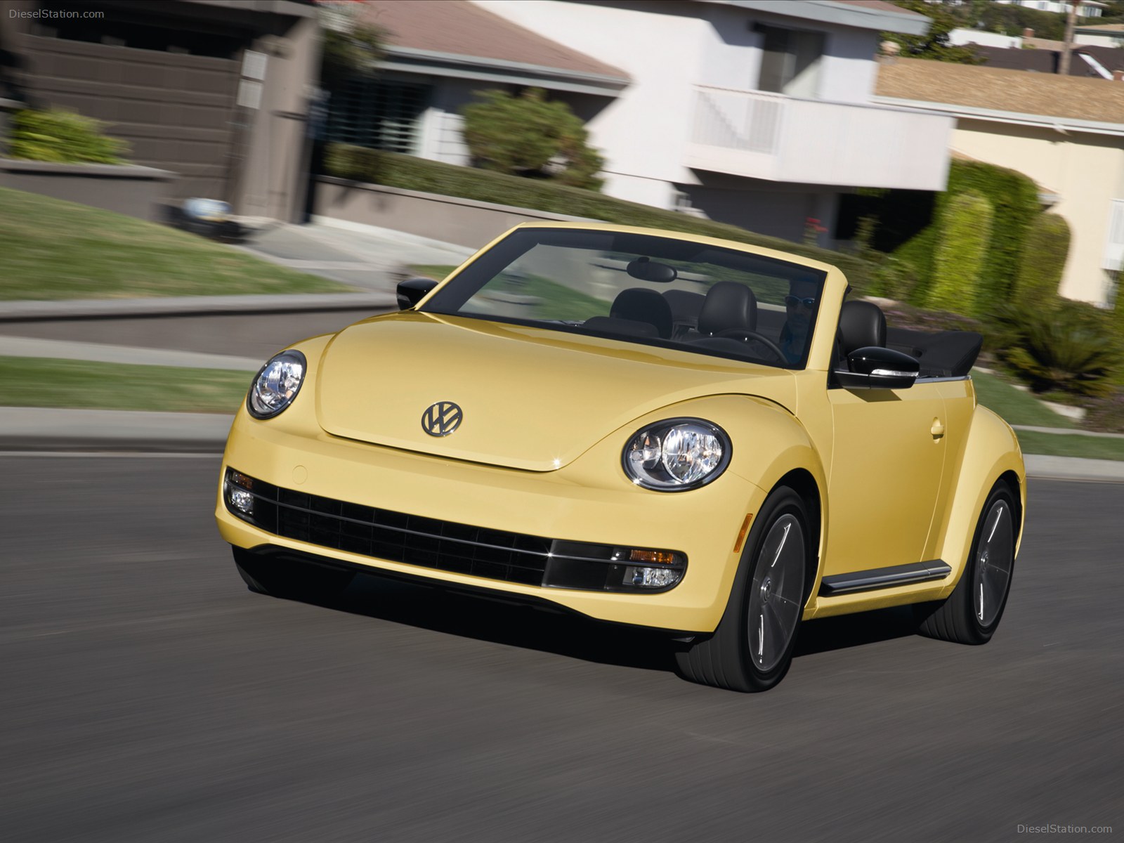 Volkswagen Beetle Convertible 2013