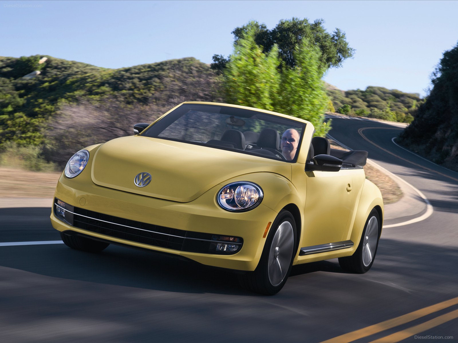 Volkswagen Beetle Convertible 2013