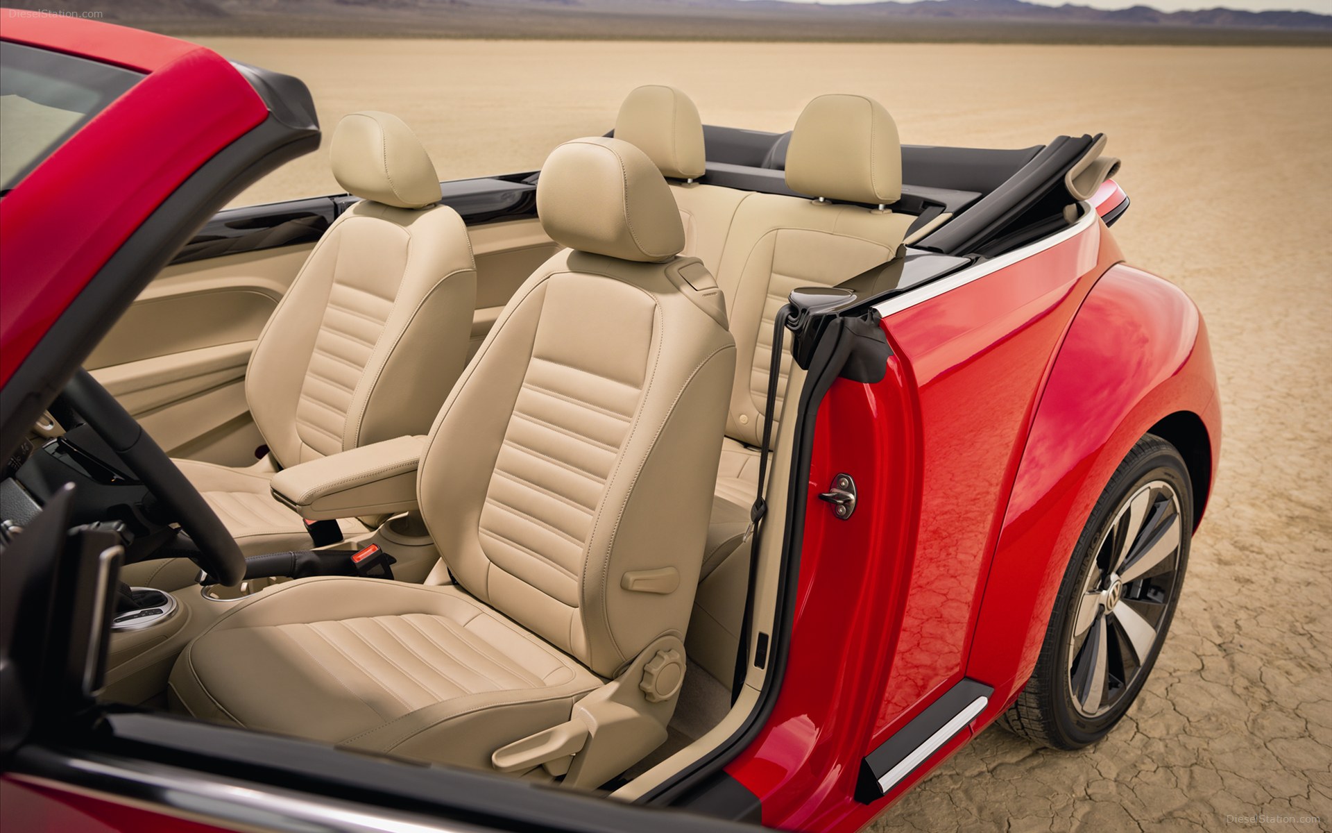 Volkswagen Beetle Convertible 2013