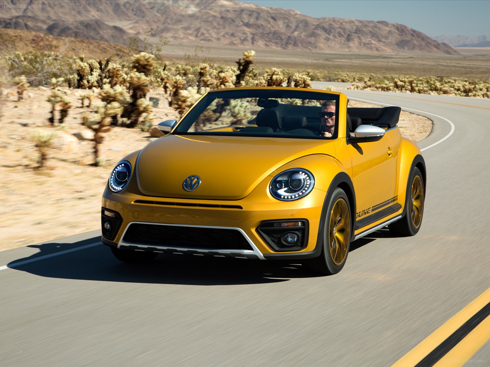 Volkswagen Beetle Dune 2016