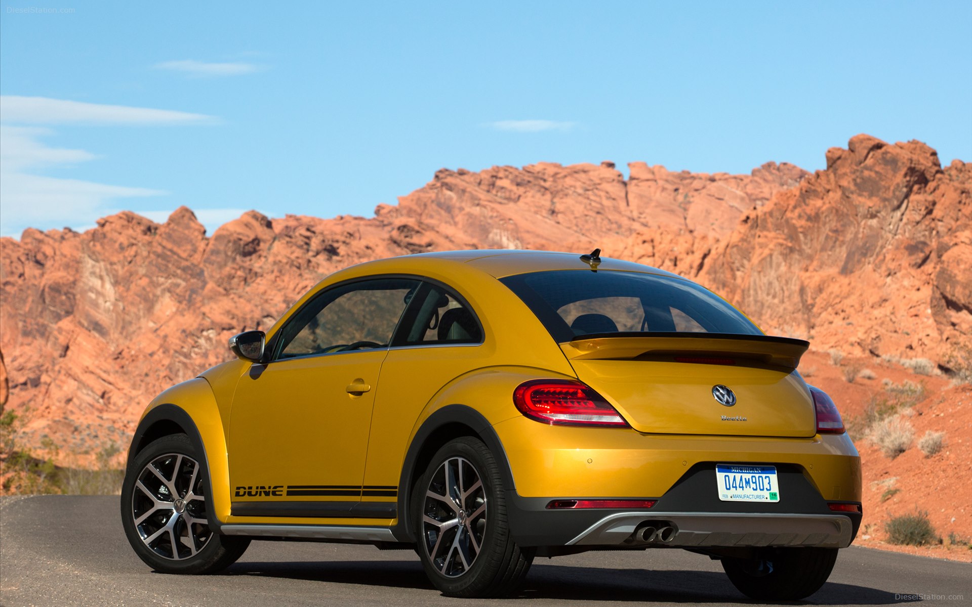 Volkswagen Beetle Dune 2016